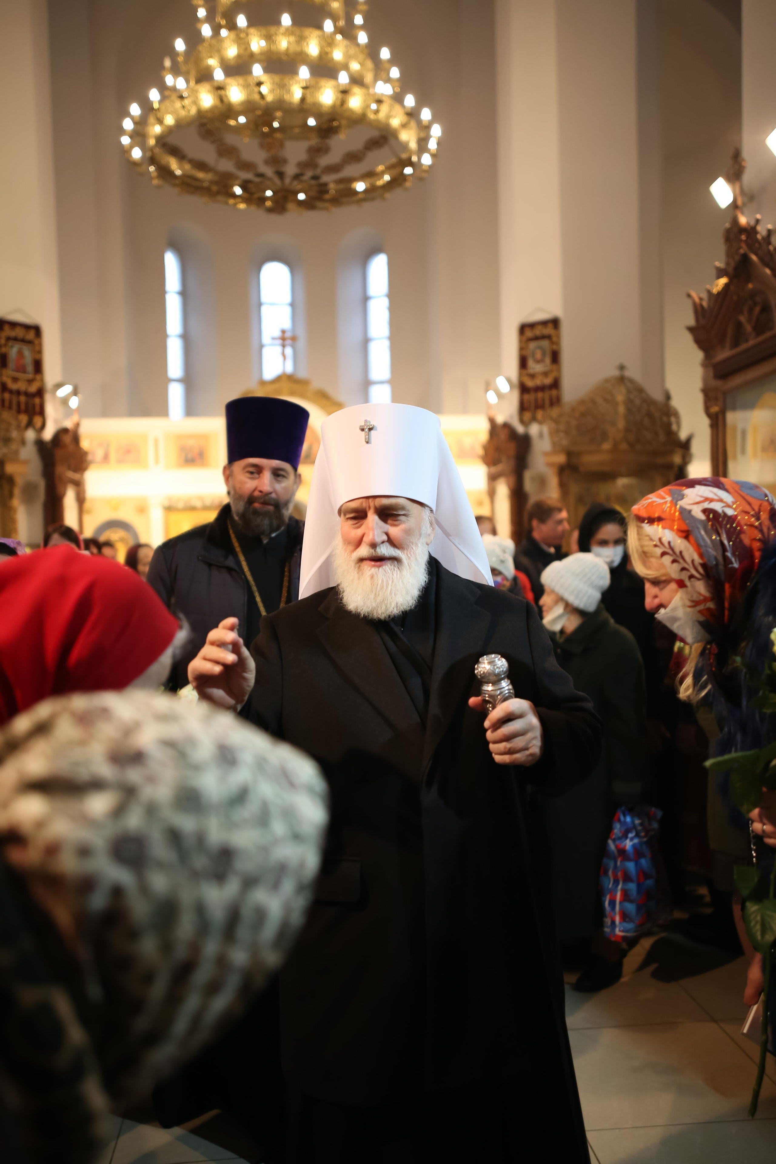 Архиерейское богослужение в честь новомучеников Жуковских. Семейный и детский фотограф Анна Петракова