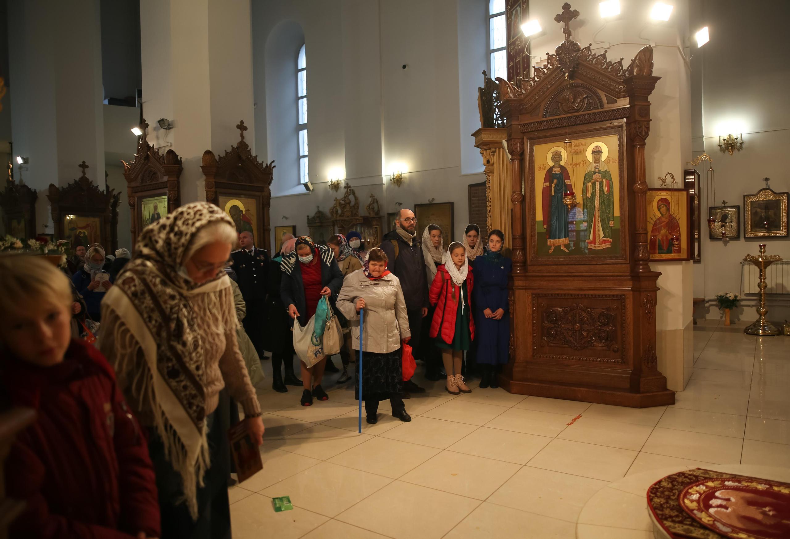 Архиерейское богослужение в честь новомучеников Жуковских. Семейный и детский фотограф Анна Петракова