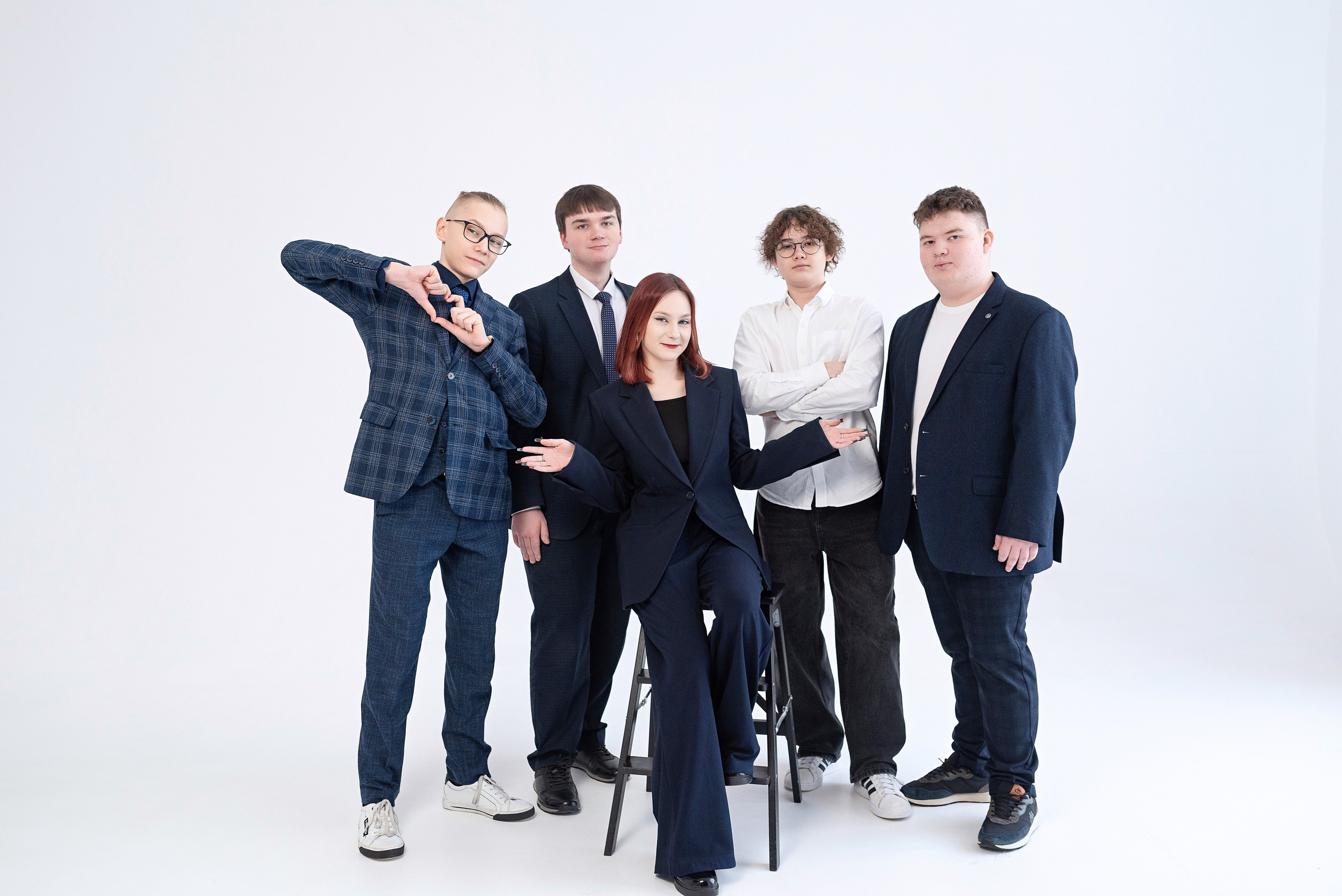 9 класс на циклораме. Детский и семейный фотограф в Сургуте и Нефтеюганске Анна Старцева