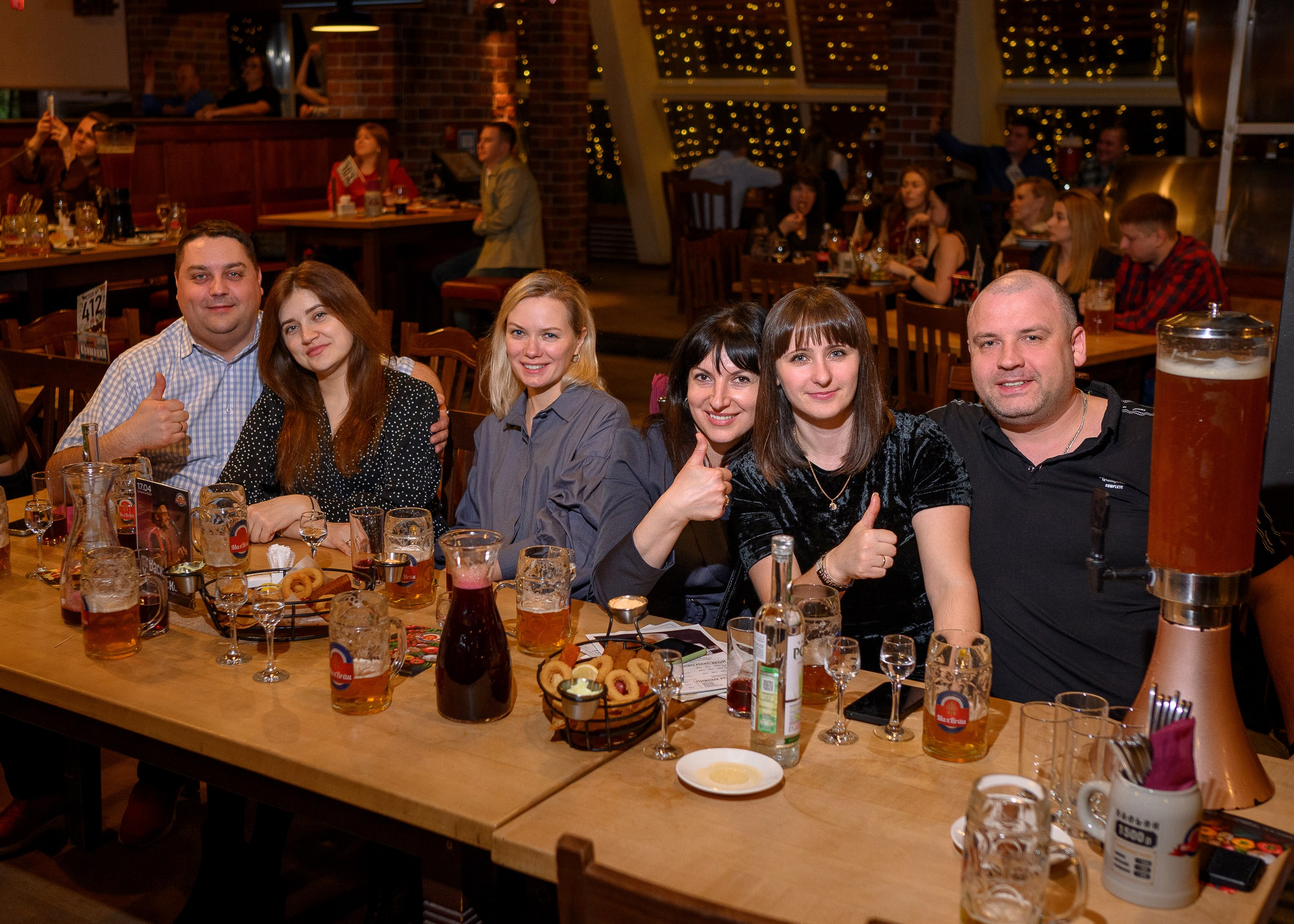 8Марта_МаксБрой. Фотограф Александр Данилов