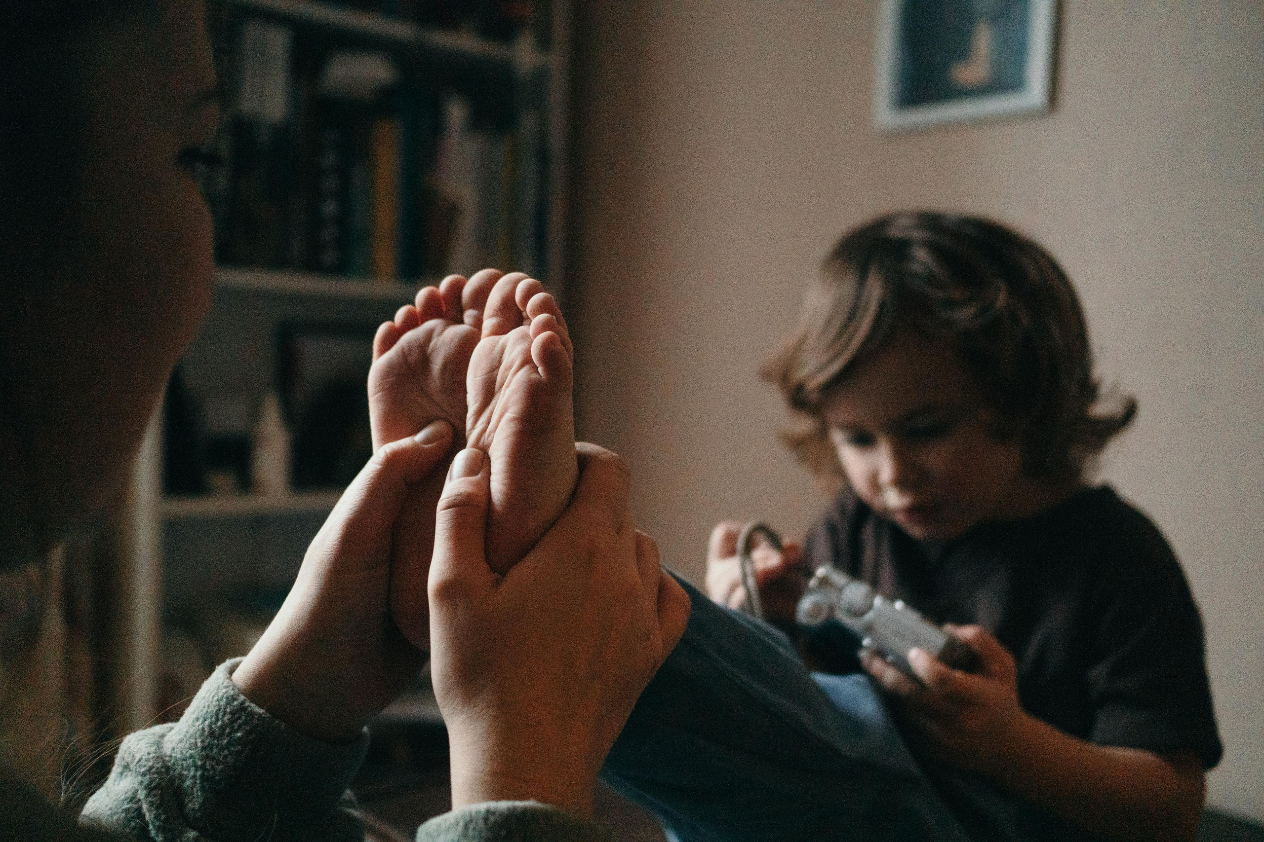 Фотосессия дома с фонариком. Семейный и детский фотограф в Санкт-Петербурге Наталья Григорьева