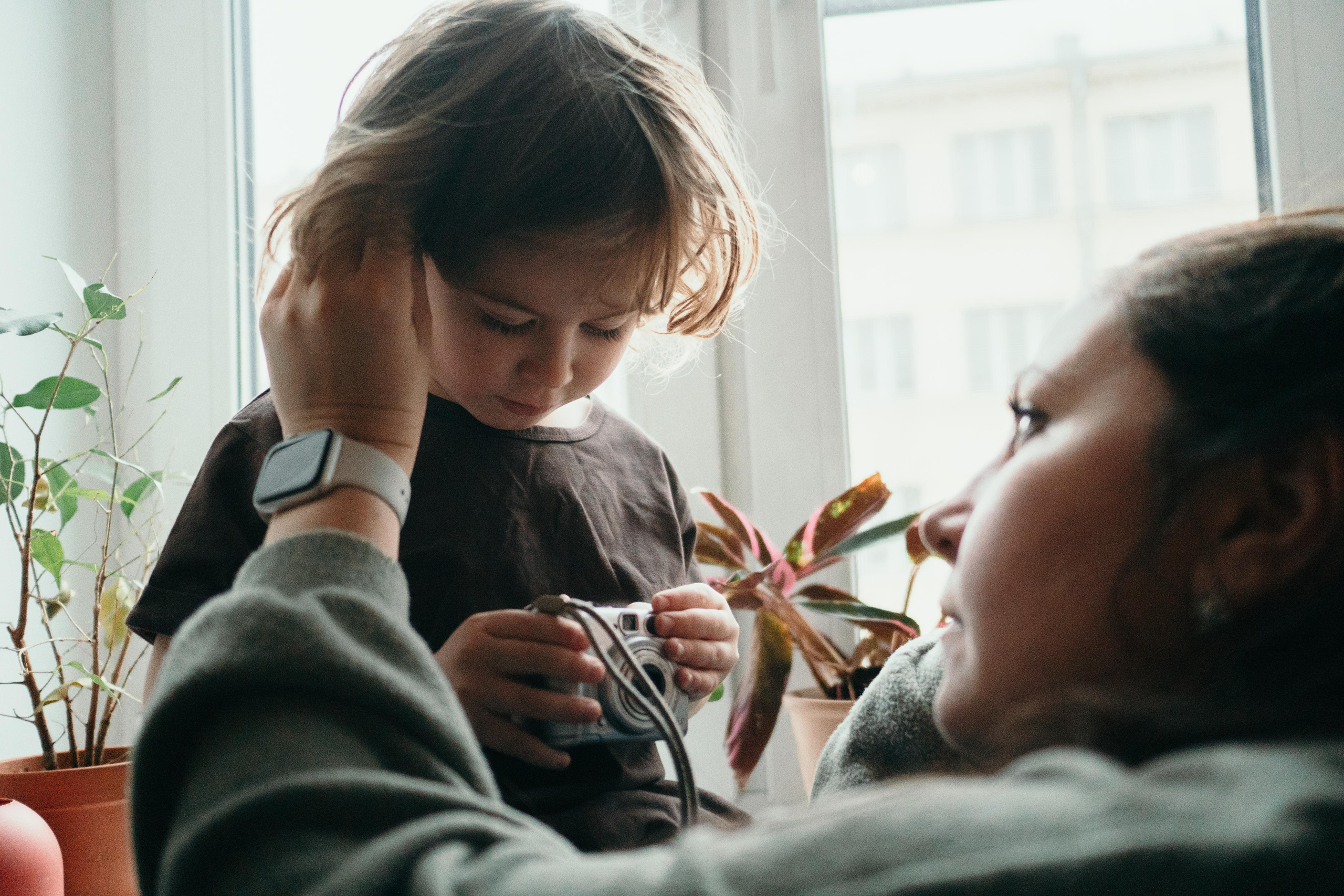 Фотосессия дома с фонариком. Семейный и детский фотограф в Санкт-Петербурге Наталья Григорьева