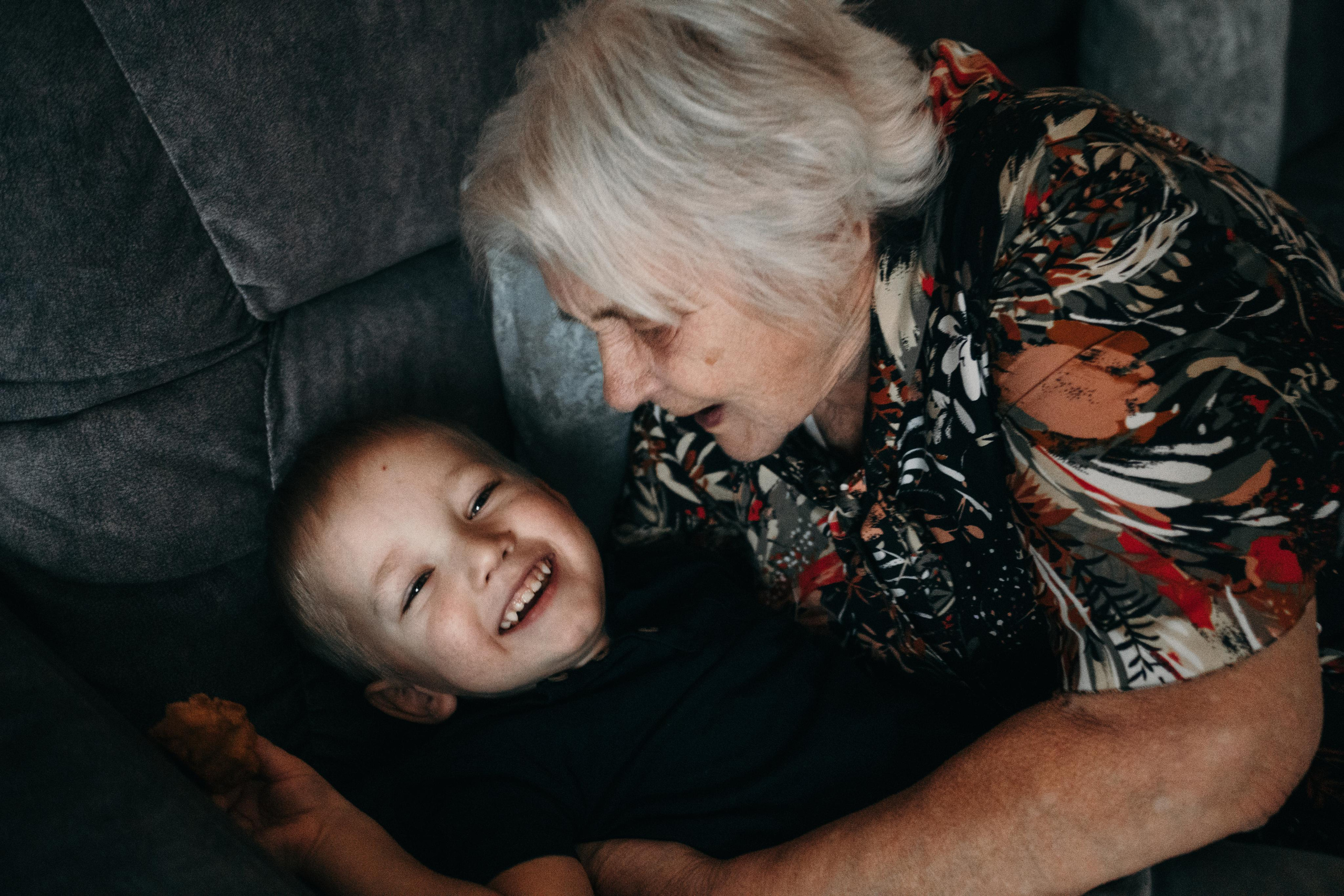 Фотосессия на юбилей бабушки. Семейный и детский фотограф в Санкт-Петербурге Наталья Григорьева
