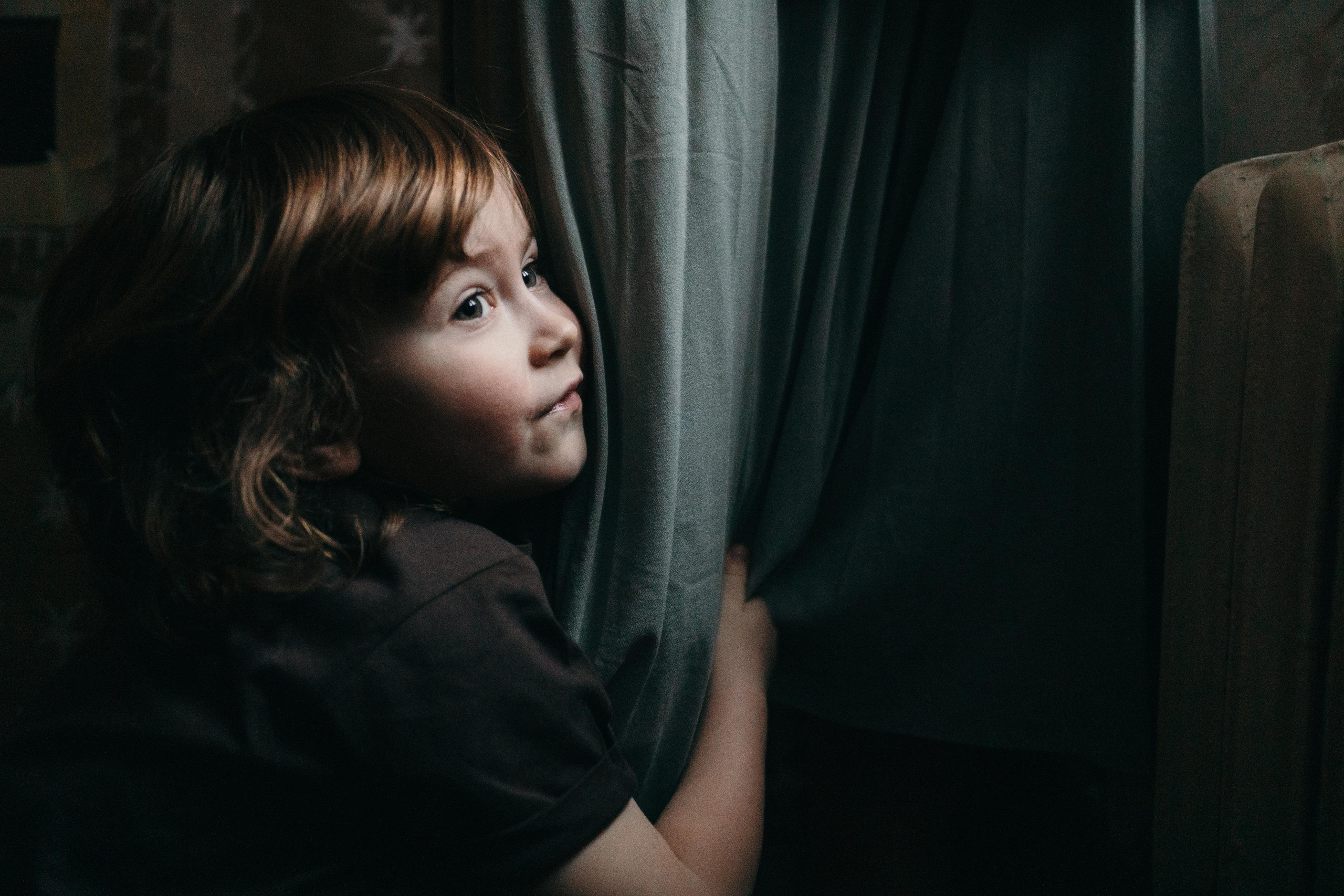 Фотосессия дома с фонариком. Семейный и детский фотограф в Санкт-Петербурге Наталья Григорьева