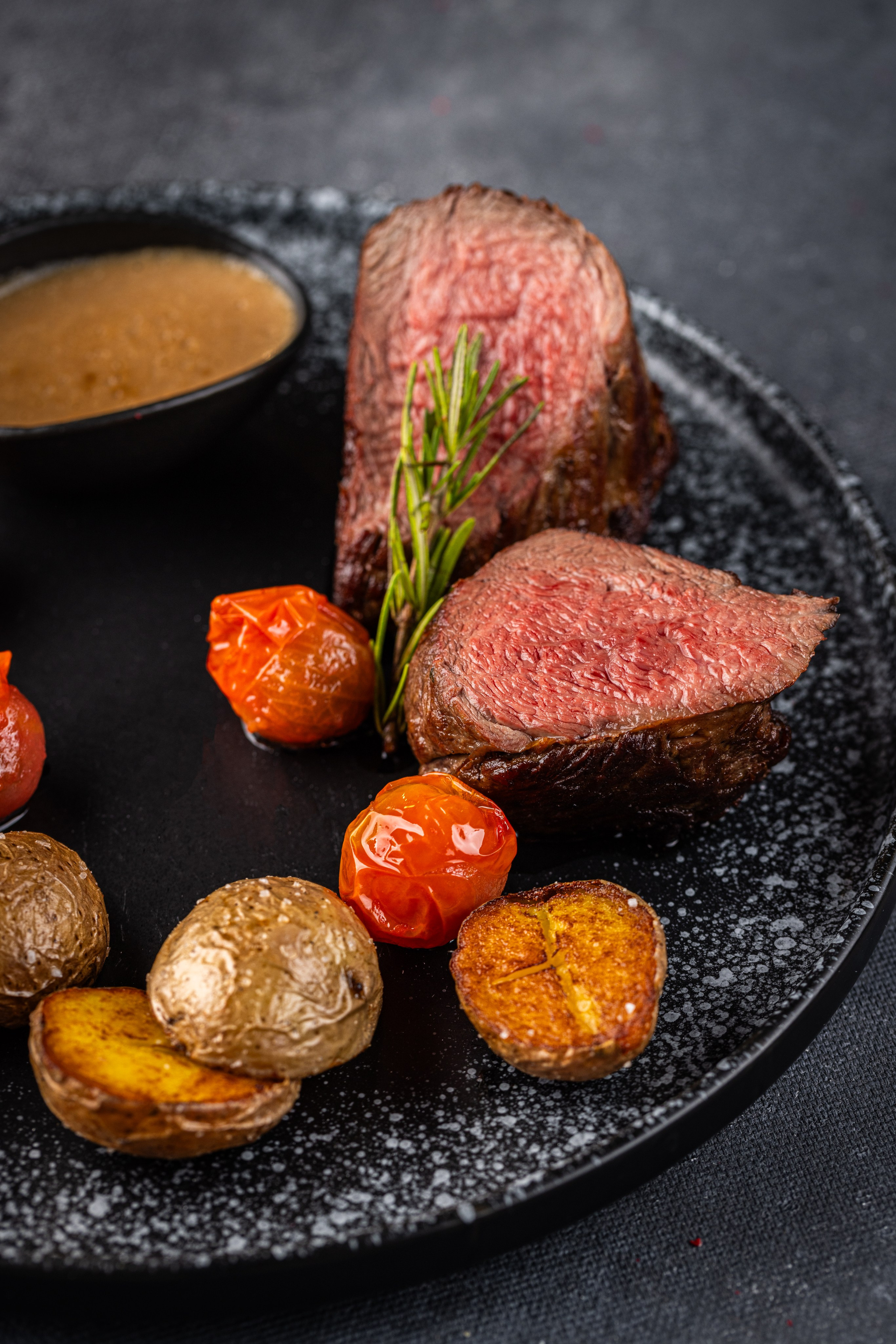 Съемки для меню. Фуд-фотограф Москва, фуд-стилист, предметный фотограф, видеограф