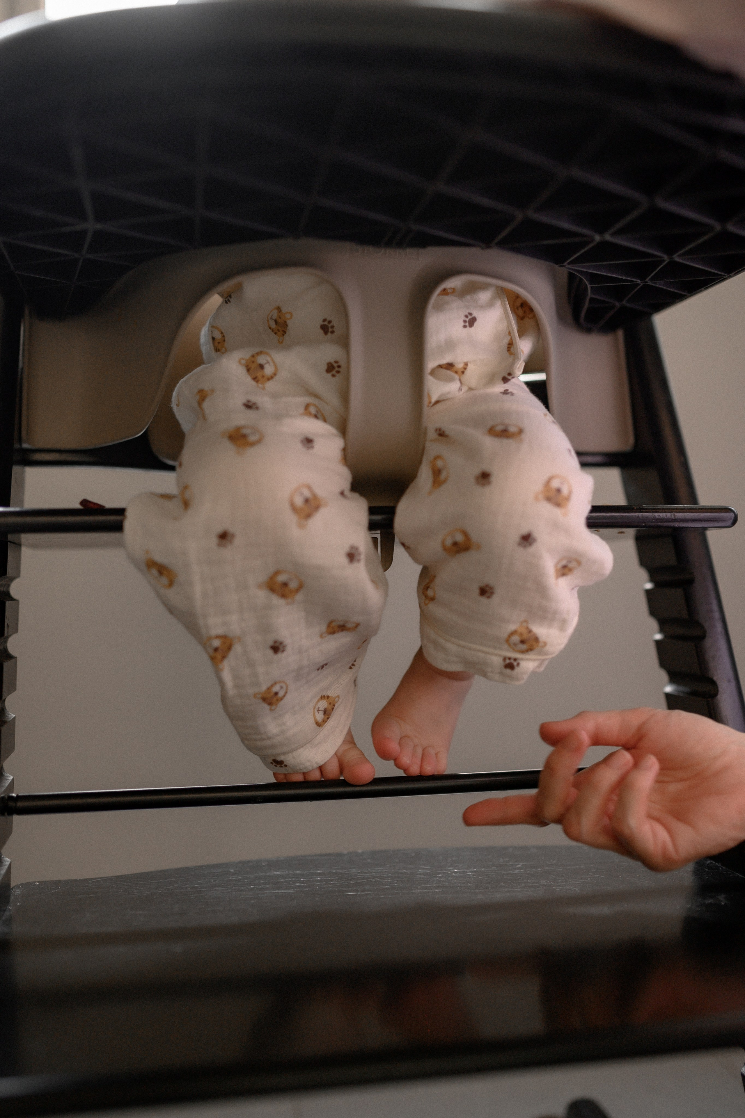 Даша и Варя дома. Семейный и свадебный lifestyle-фотограф в Москве Мария Петрова