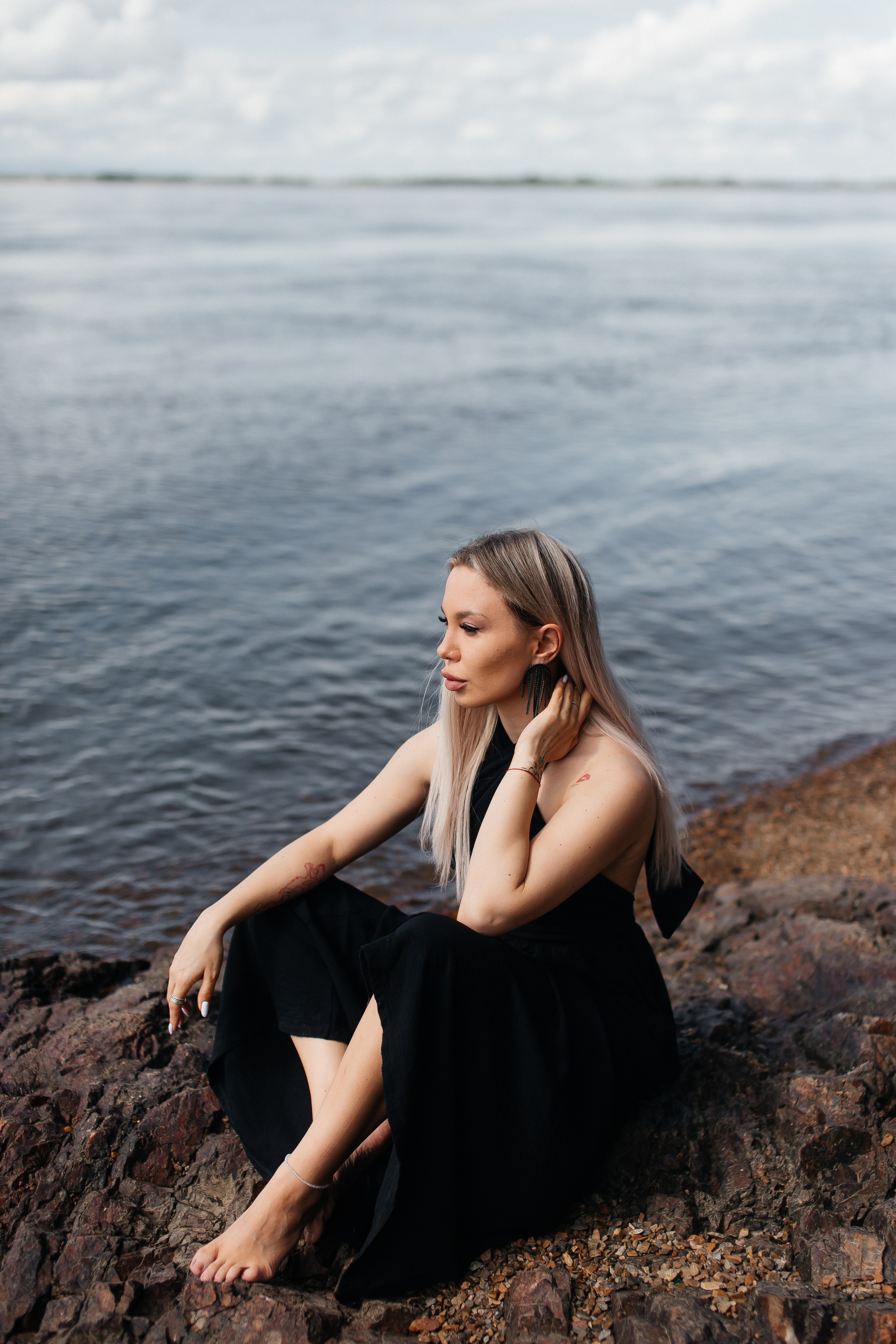 Босиком по скалам. Свадебный и семейный фотограф в Санкт-Петербурге