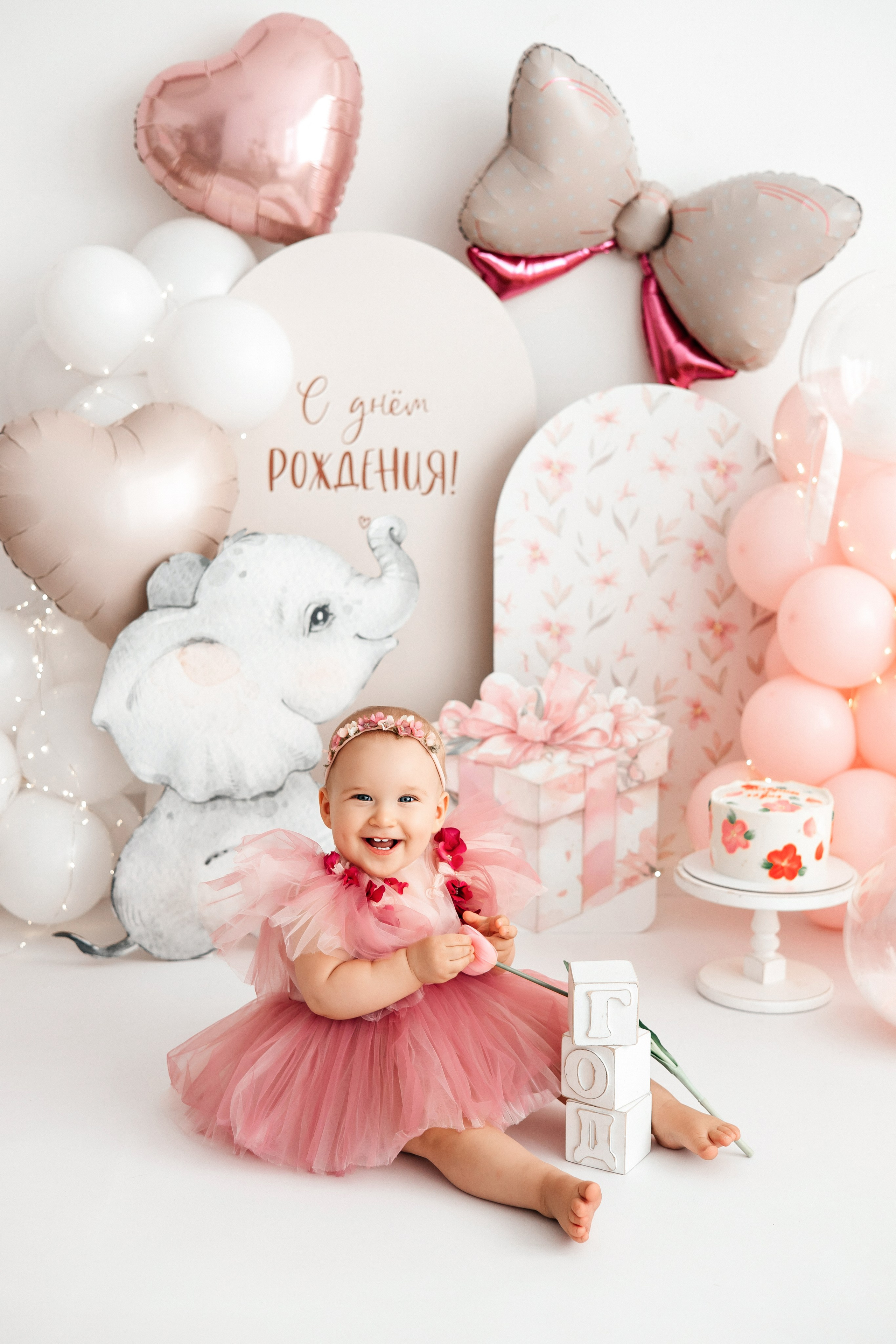Годики девочки. Профессиональная детская и семейная фотостудия в Краснодаре