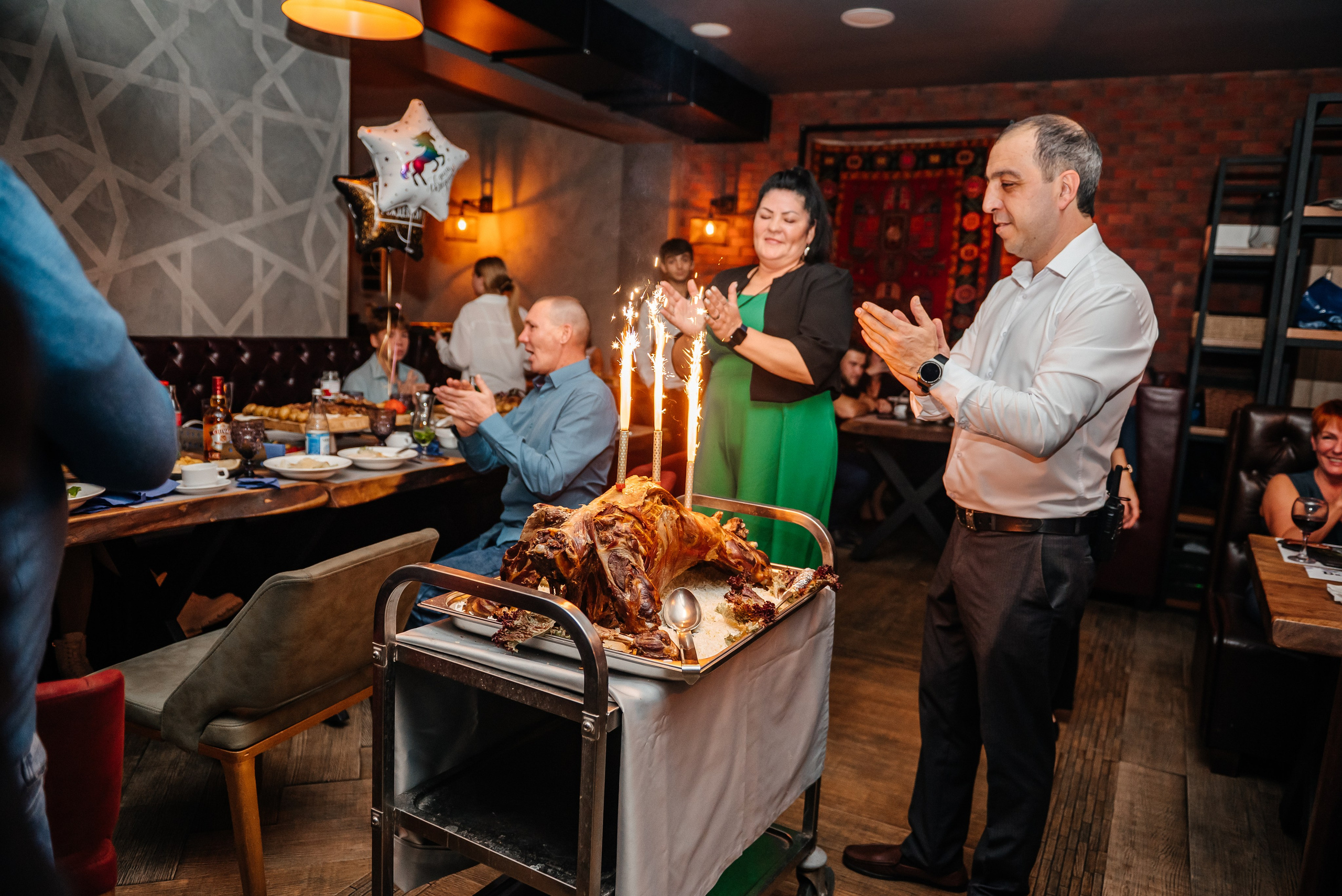 Ресторану Бакинский бульвар № 1 5лет. Свадебный и семейный фотограф в Дзержинске Екатерина Шулакова