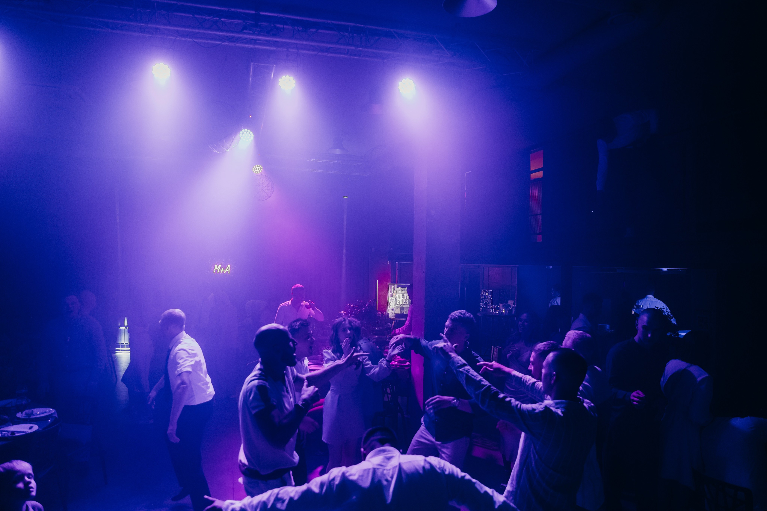 Счастье рядом. Свадебный фотограф-видеограф в Красноярске Евгений Константинопольский