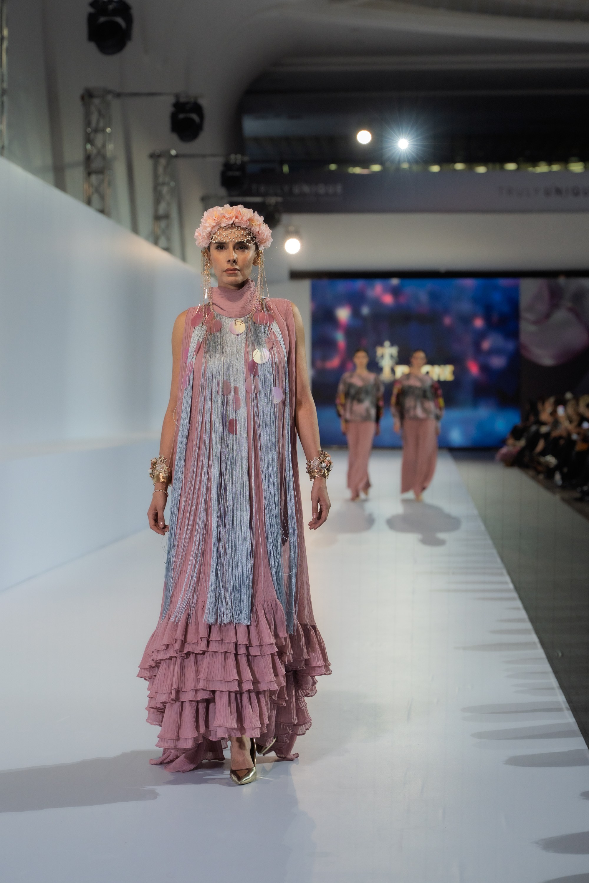 Tamon. Сайт Алматинского НЮ АРТ, будуар и фэшн фотографа Дениса Карпенко