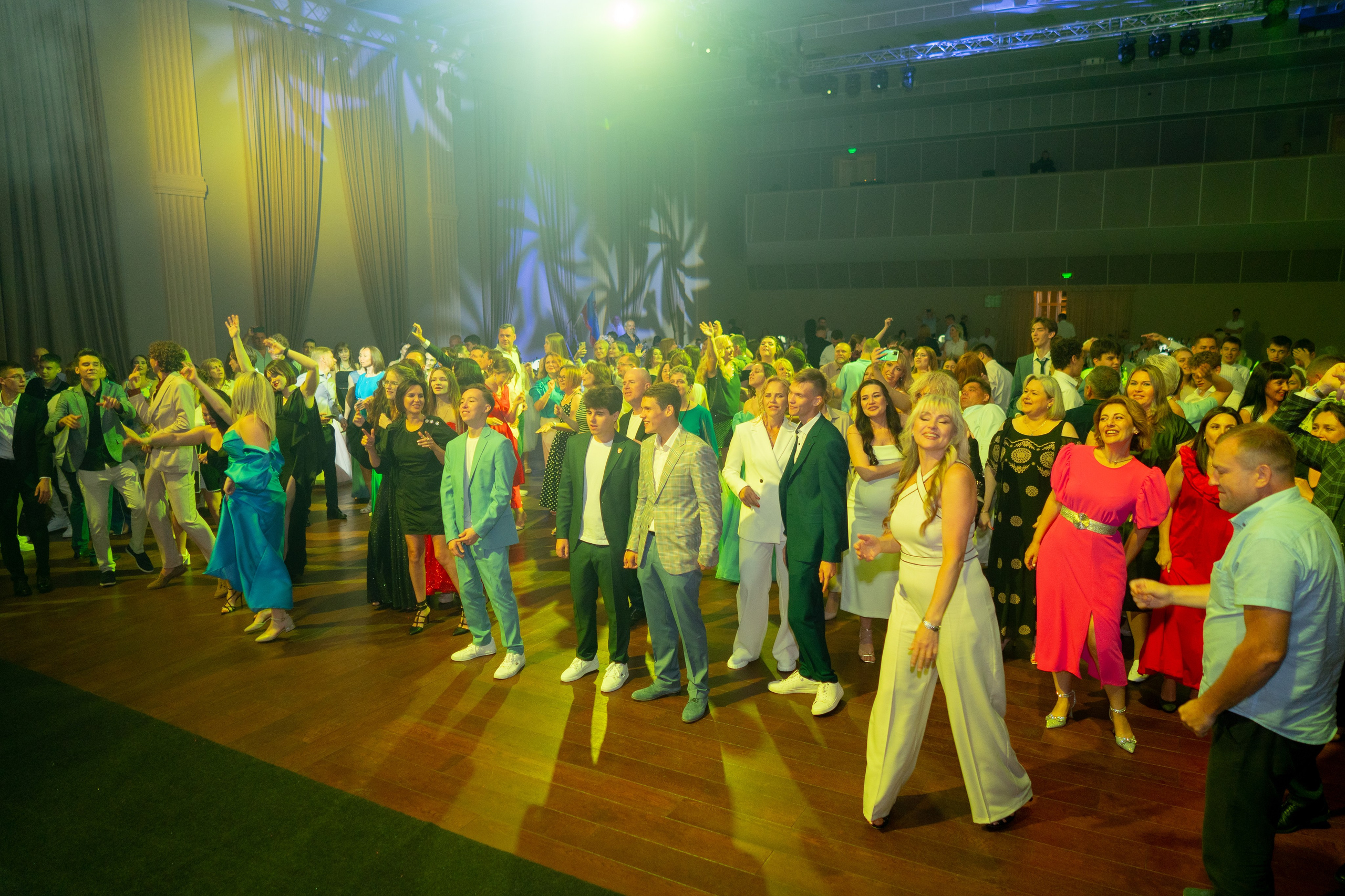 Выпускные. Главная