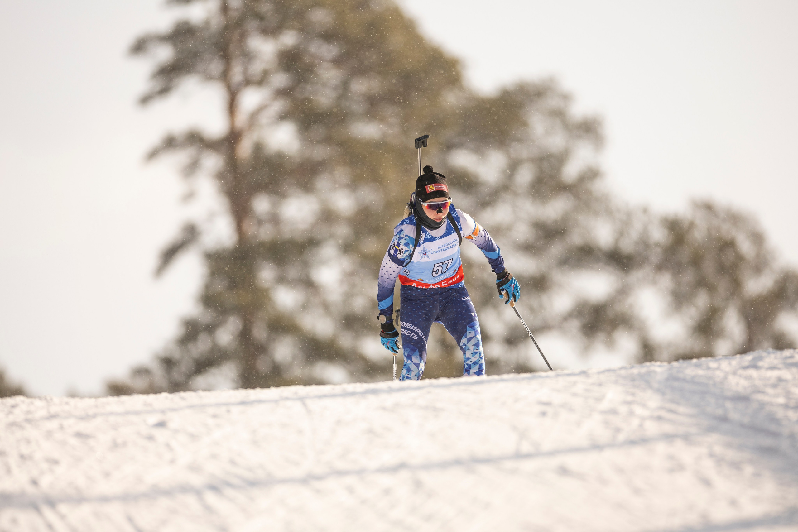 Всероссийская спартакиада. Гонка преследования женщины. Спортивный репортажный фотограф Казань Нафис Сиразетдинов