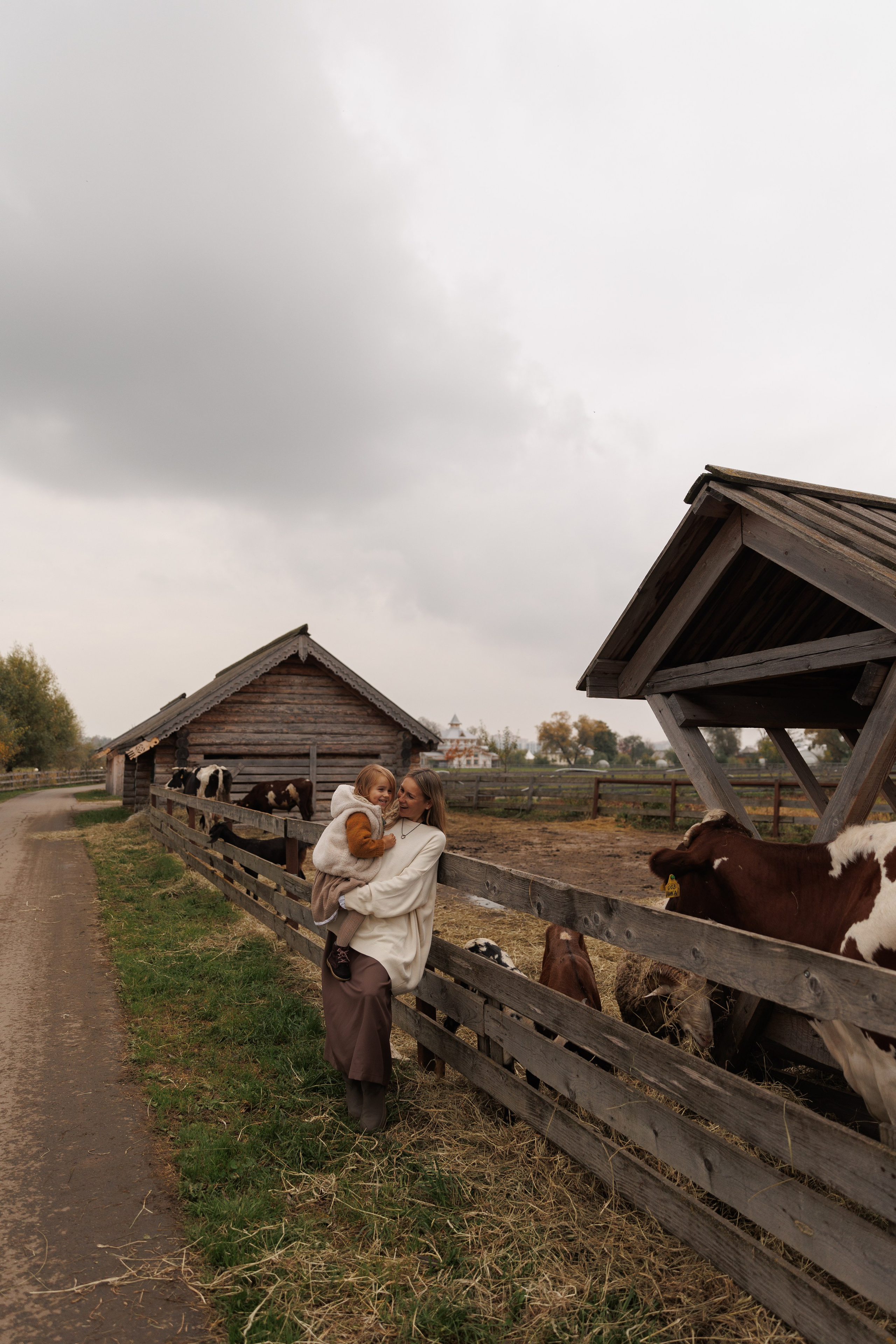 Осенняя прогулка (село Остров). Фотограф в Красногорске и Москве