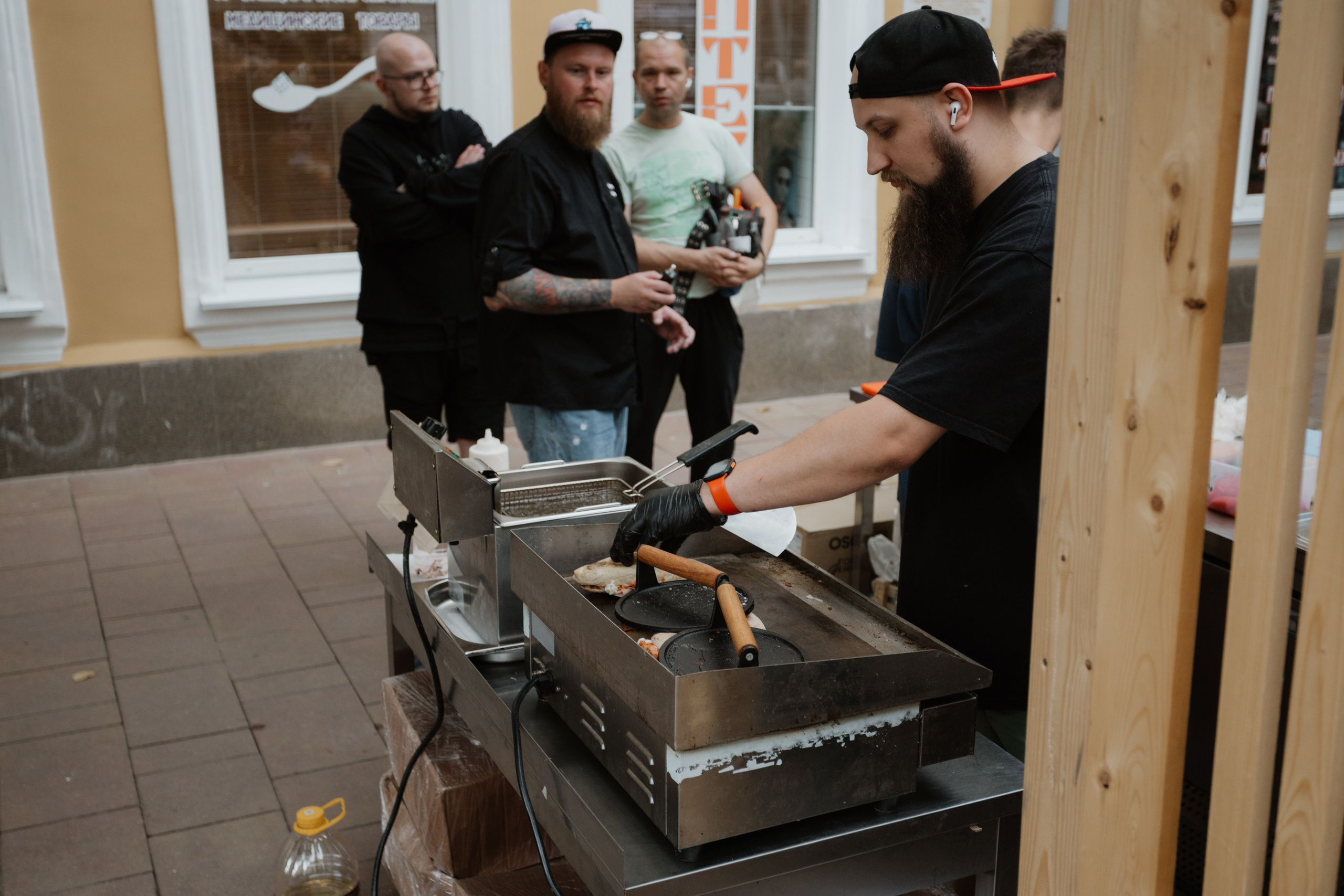 Фестиваль уличной еды на Ленина — Смоленск. KiPPER Gallery — Фотограф