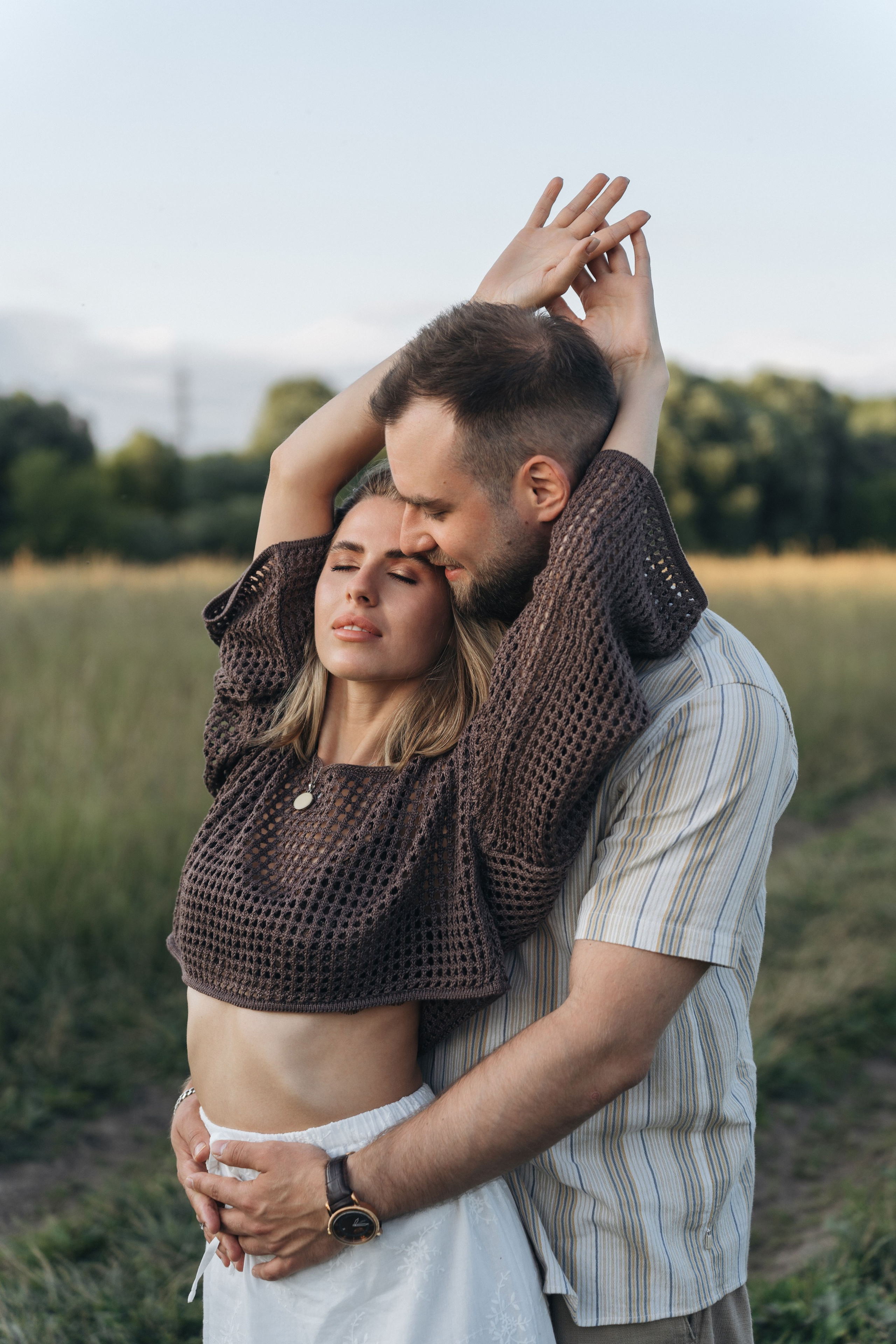 На машине загород. Ваш фотограф Вика Артемова