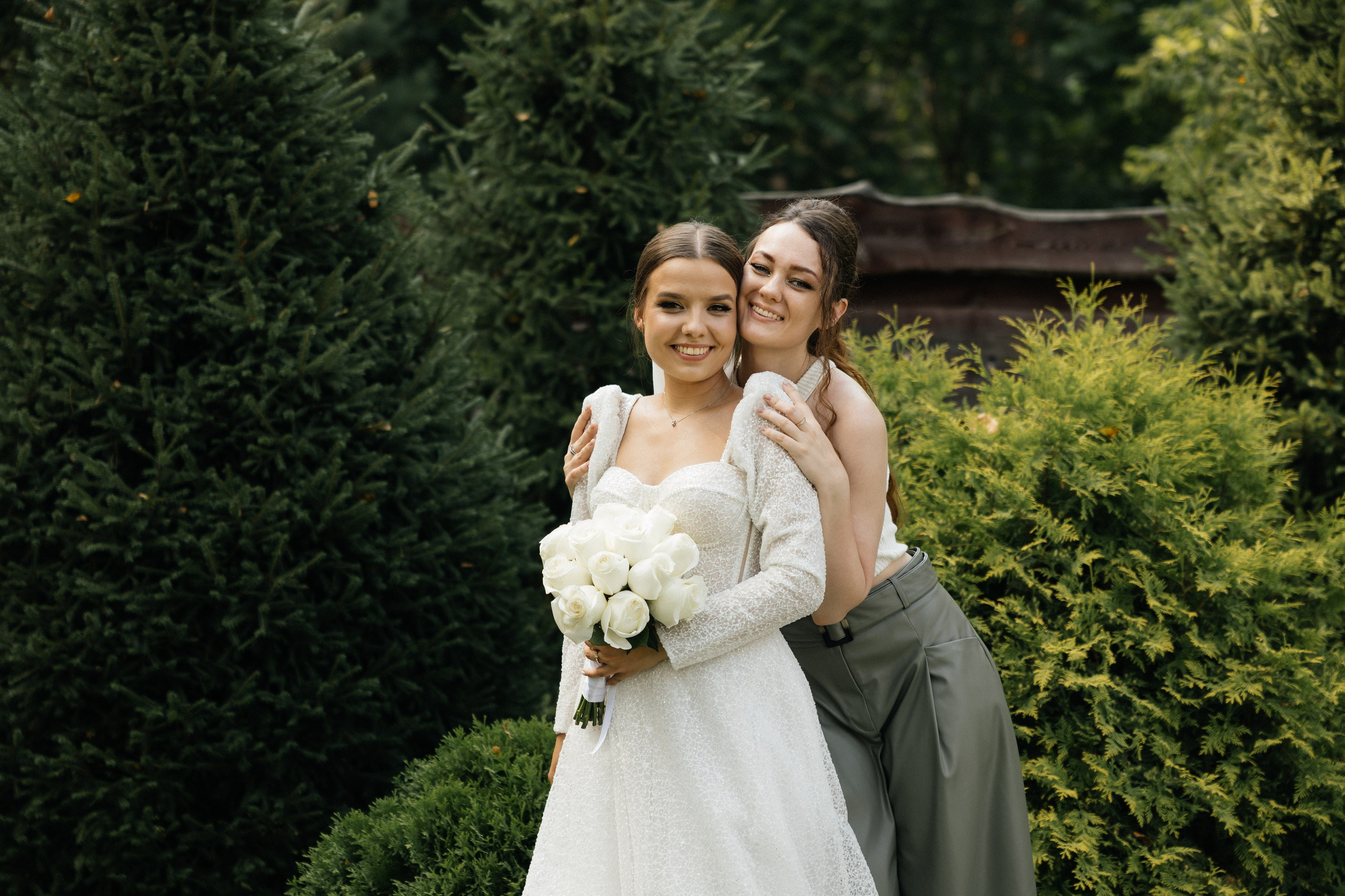 Свадебная история. Лесной Виладж. Свадебный и семейный фотограф Рассказова Виктория