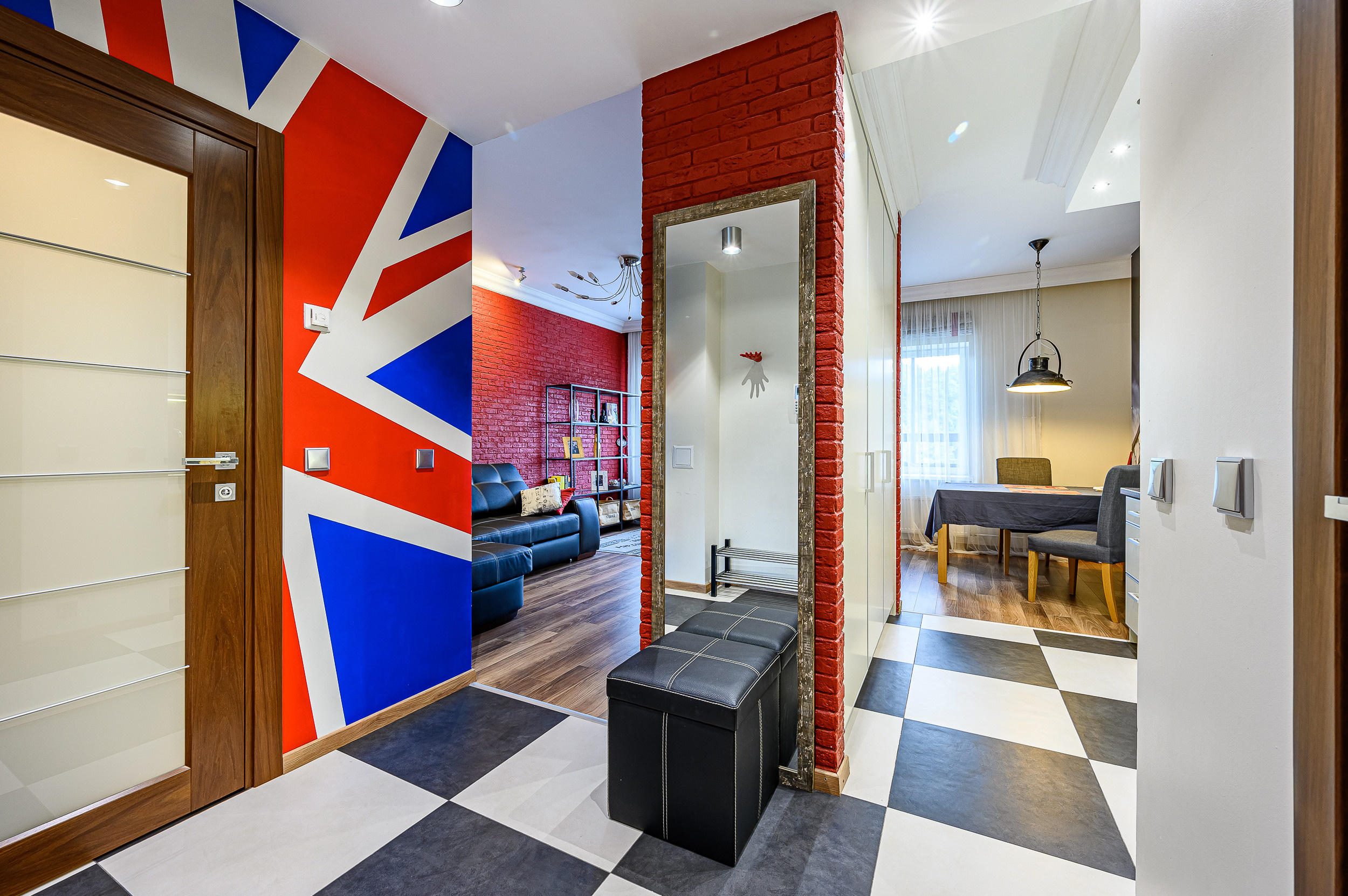 Авторская студия в Санкт-Петербурге. Интерьерный фотограф. Фото- видеосъемка недвижимости Санкт-Петербург