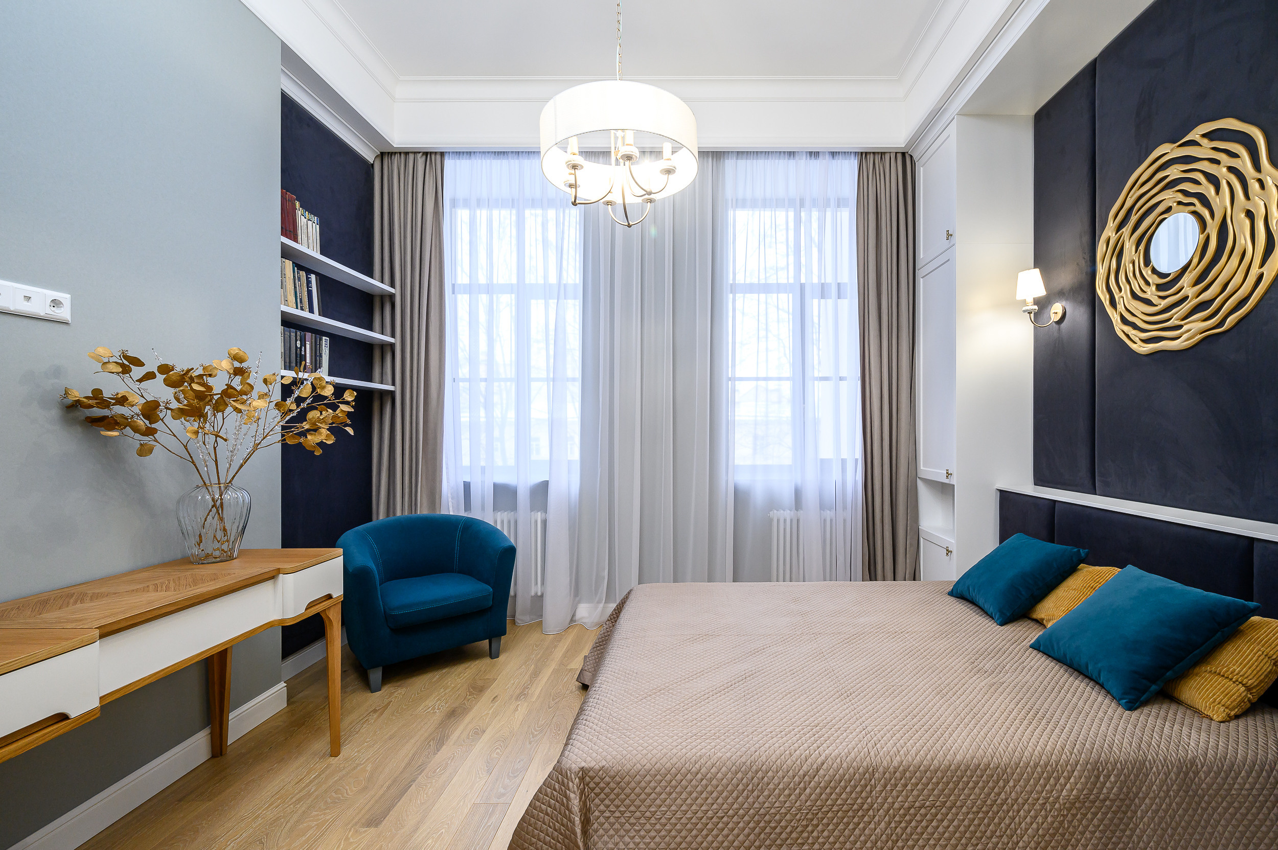 Квартира на продажу на Васильевском острове. Интерьерный фотограф. Фото- видеосъемка недвижимости Санкт-Петербург