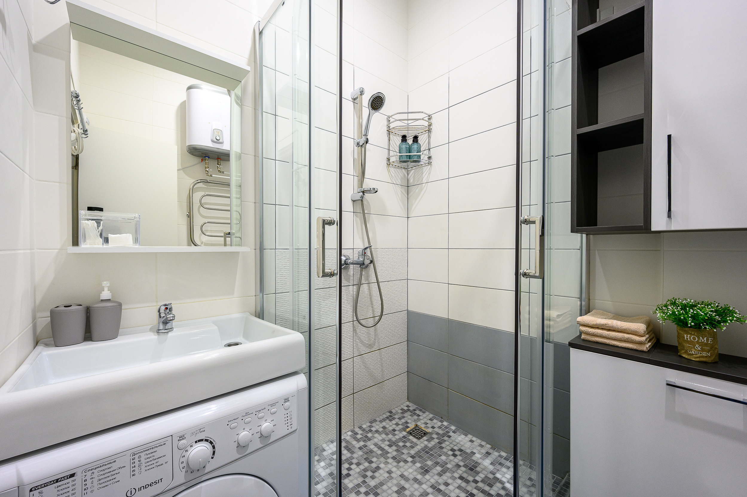 Красивая студия под сдачу в аренду. Интерьерный фотограф. Фото- видеосъемка недвижимости Санкт-Петербург