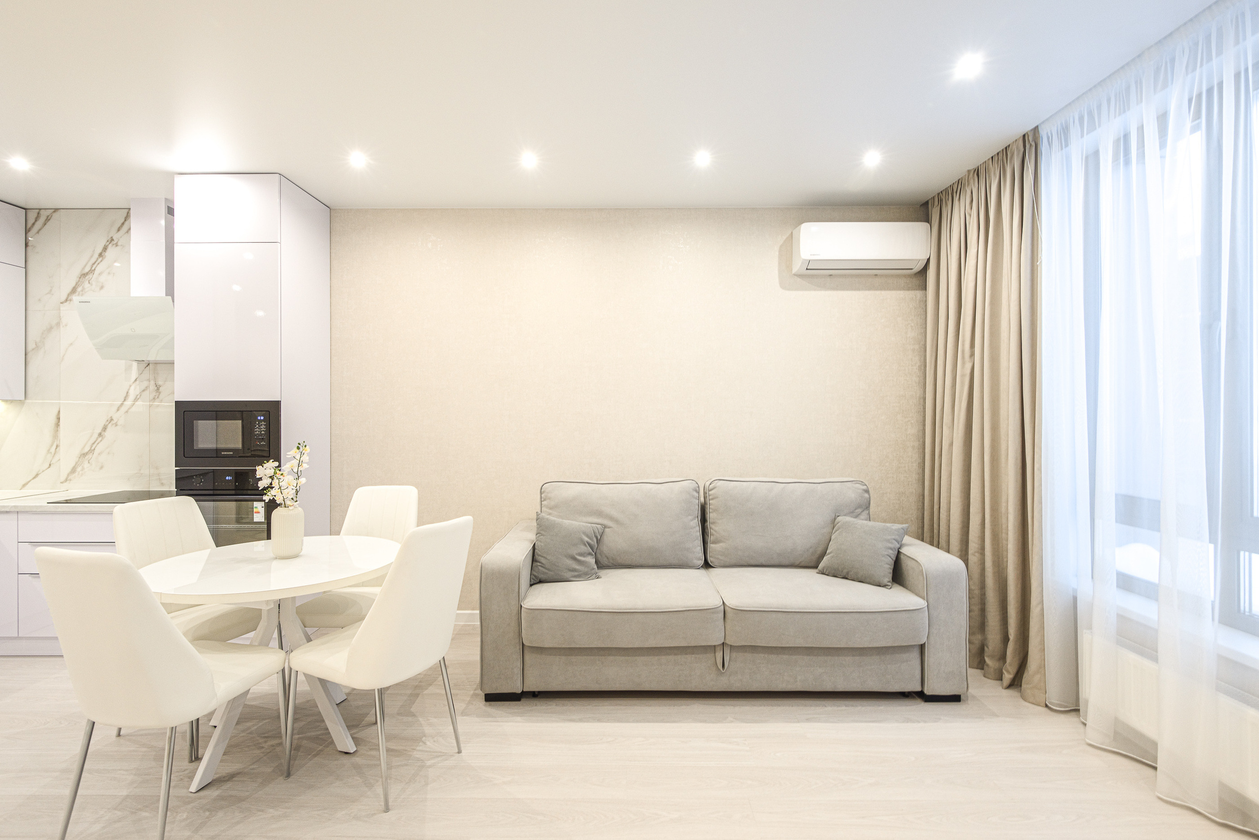 Квартира на продажу. Интерьерный фотограф. Фото- видеосъемка недвижимости Санкт-Петербург