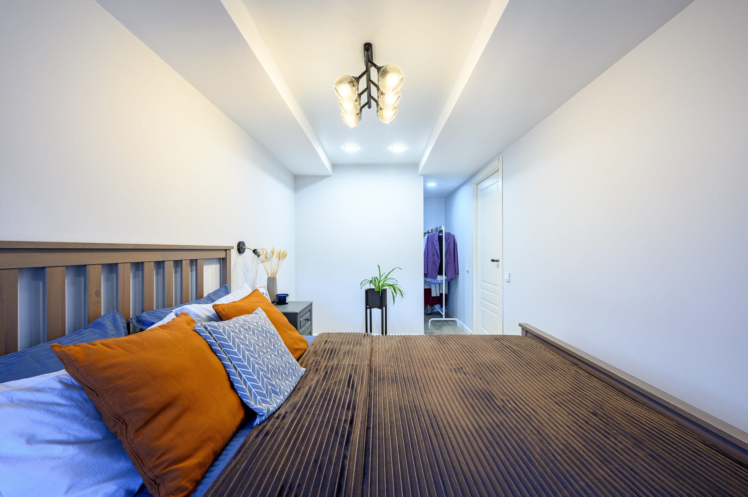 Квартира на продажу. Интерьерный фотограф. Фото- видеосъемка недвижимости Санкт-Петербург