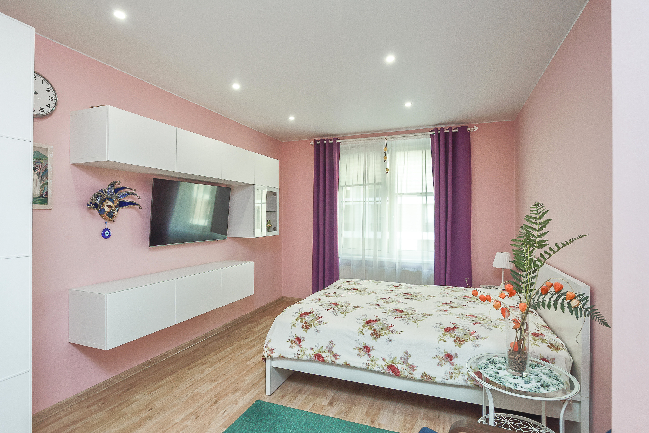 Квартира на продажу. Интерьерный фотограф. Фото- видеосъемка недвижимости Санкт-Петербург