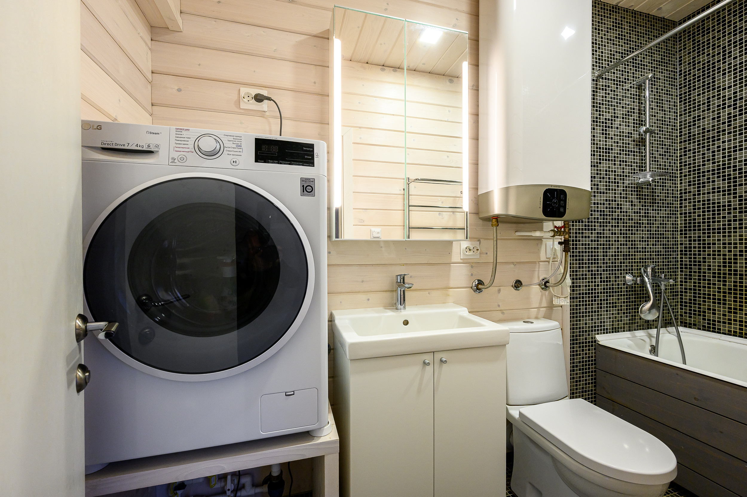 Домик на продажу на Белоострове. Интерьерный фотограф. Фото- видеосъемка недвижимости Санкт-Петербург