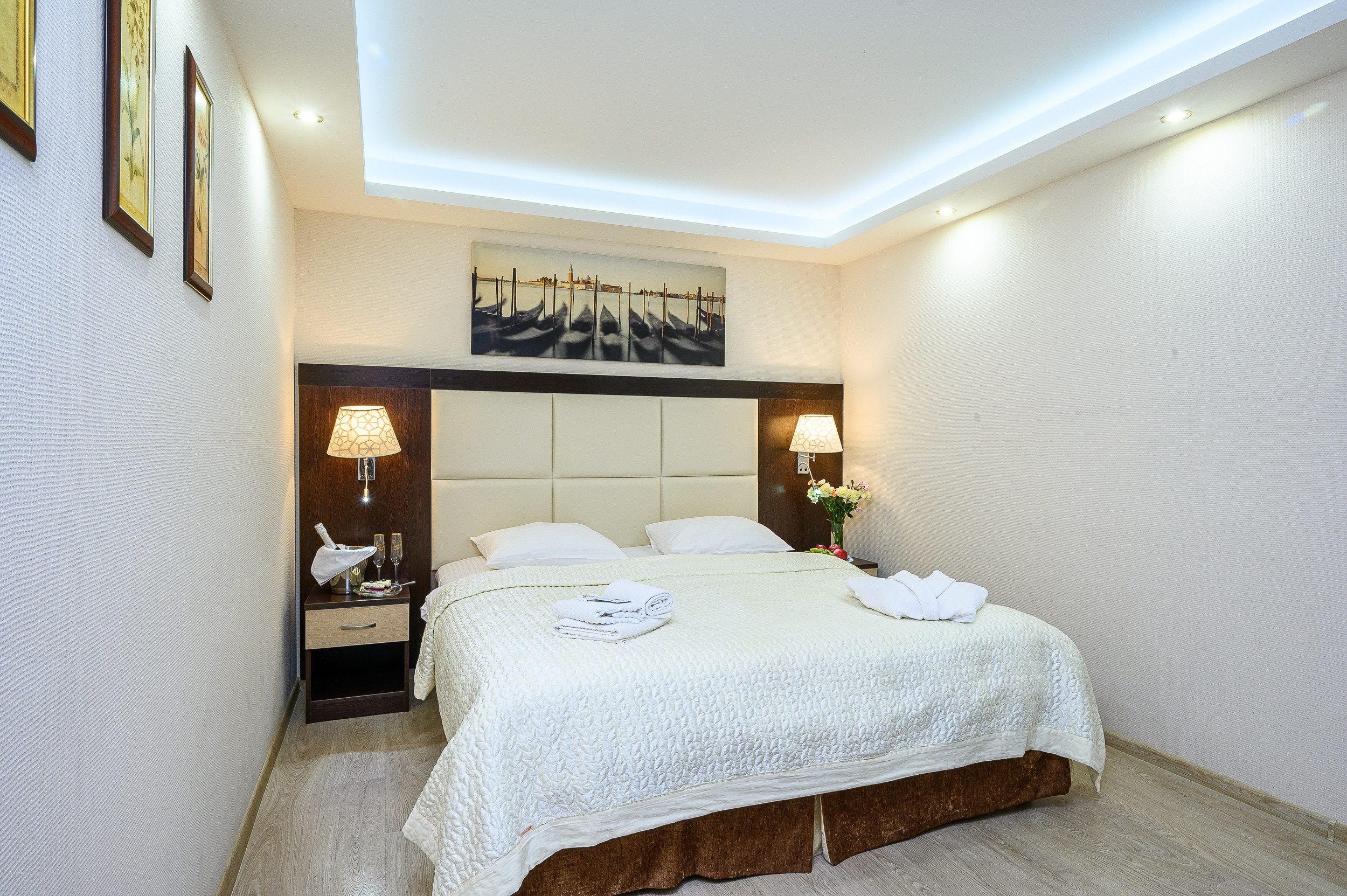 Отель Прогресс. Интерьерный фотограф. Фото- видеосъемка недвижимости Санкт-Петербург