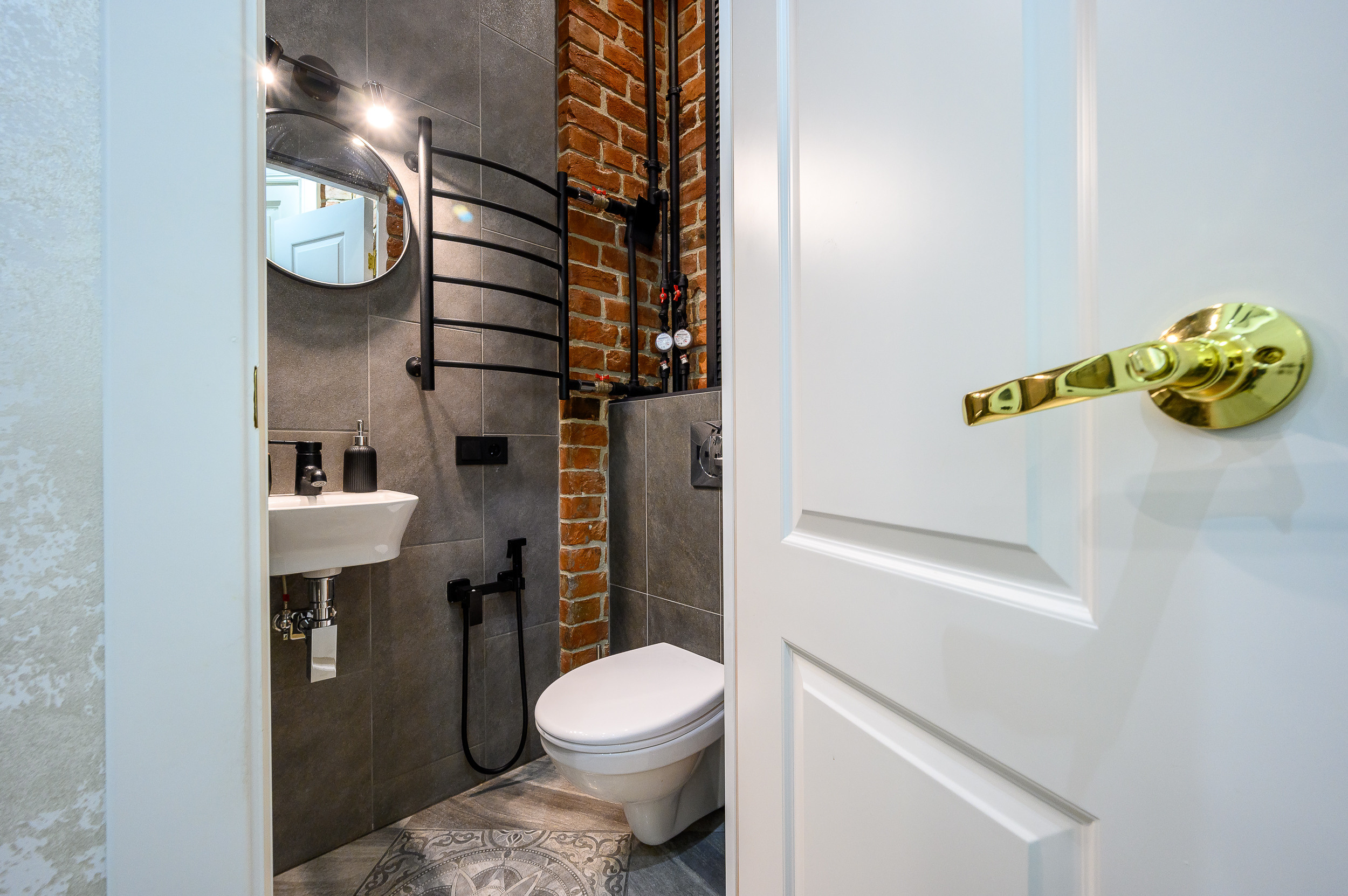 Квартира под суточную аренду. Интерьерный фотограф. Фото- видеосъемка недвижимости Санкт-Петербург