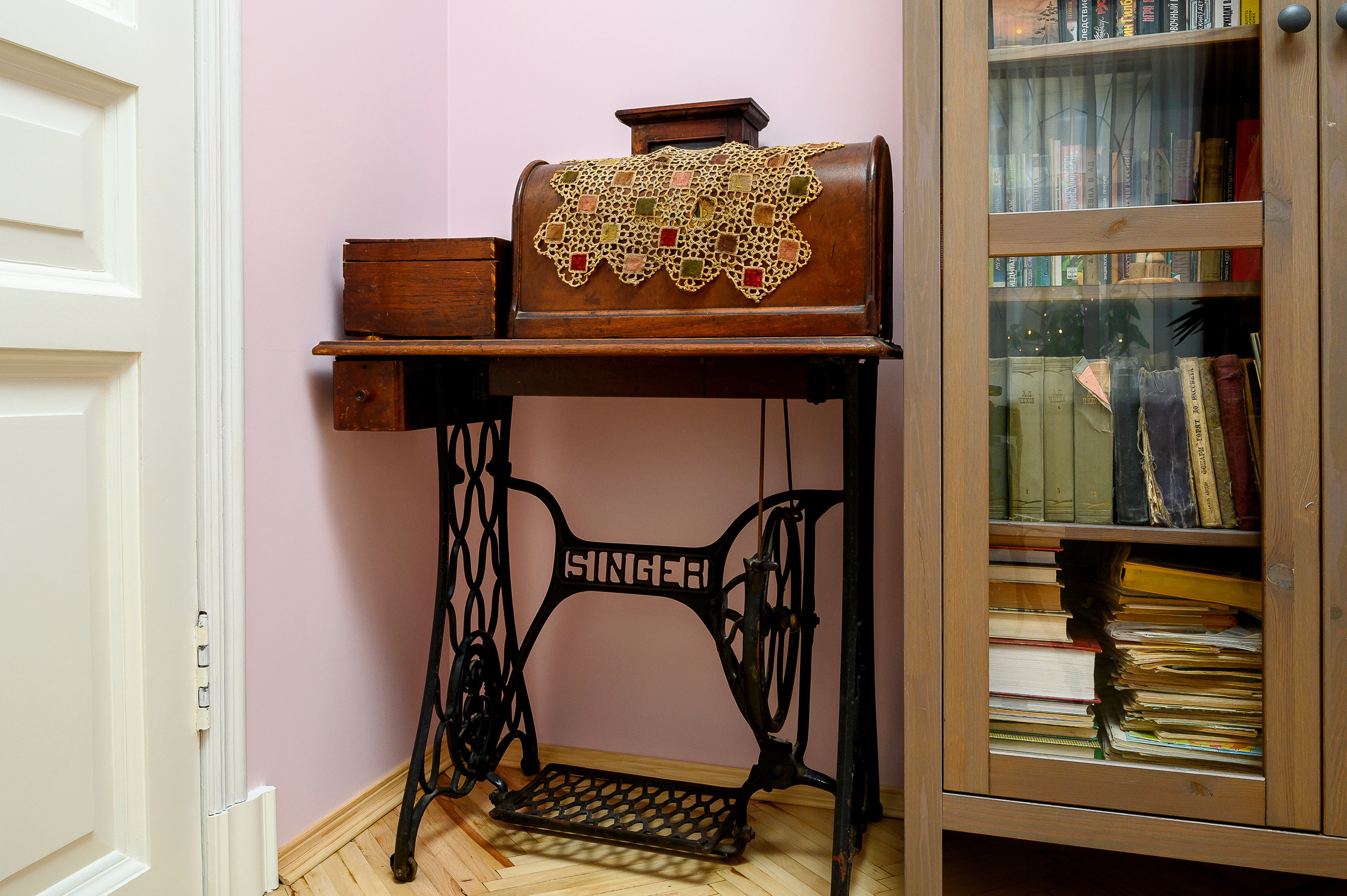 Квартира под суточную аренду. Интерьерный фотограф. Фото- видеосъемка недвижимости Санкт-Петербург