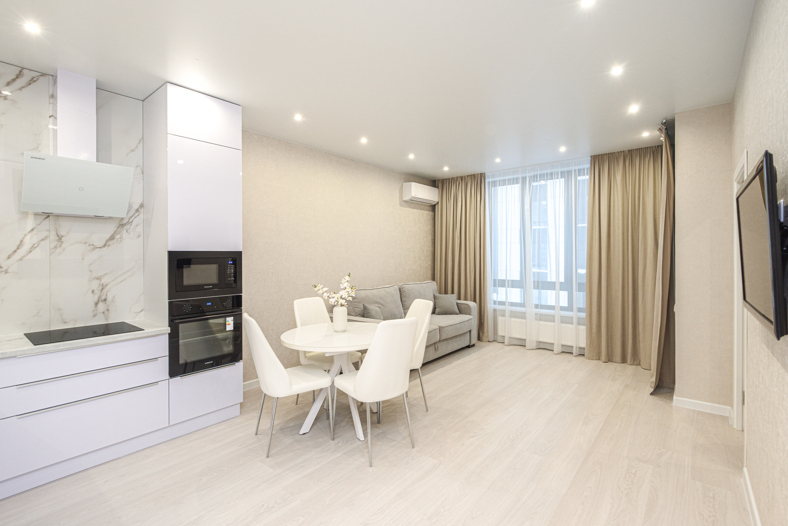 Квартира на продажу. Интерьерный фотограф. Фото- видеосъемка недвижимости Санкт-Петербург