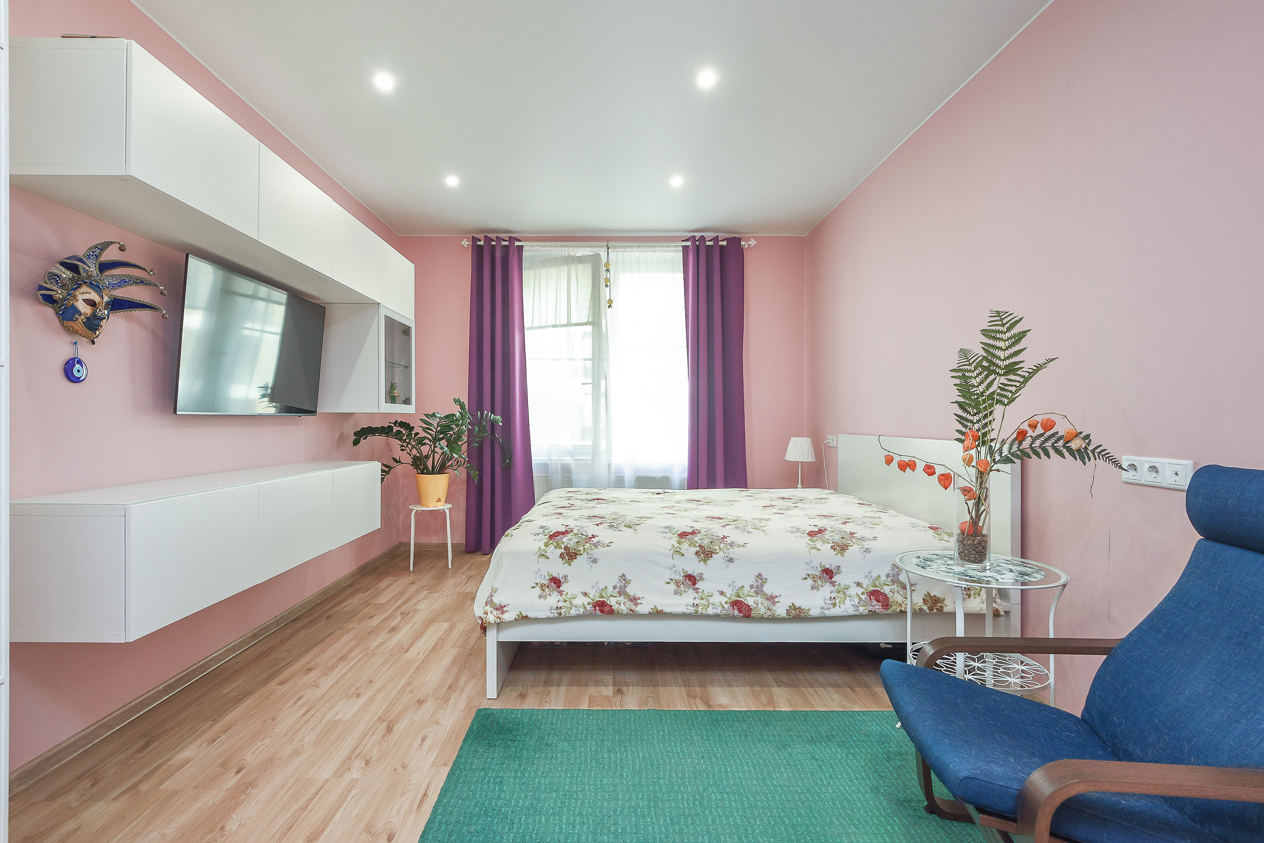 Квартира на продажу. Интерьерный фотограф. Фото- видеосъемка недвижимости Санкт-Петербург