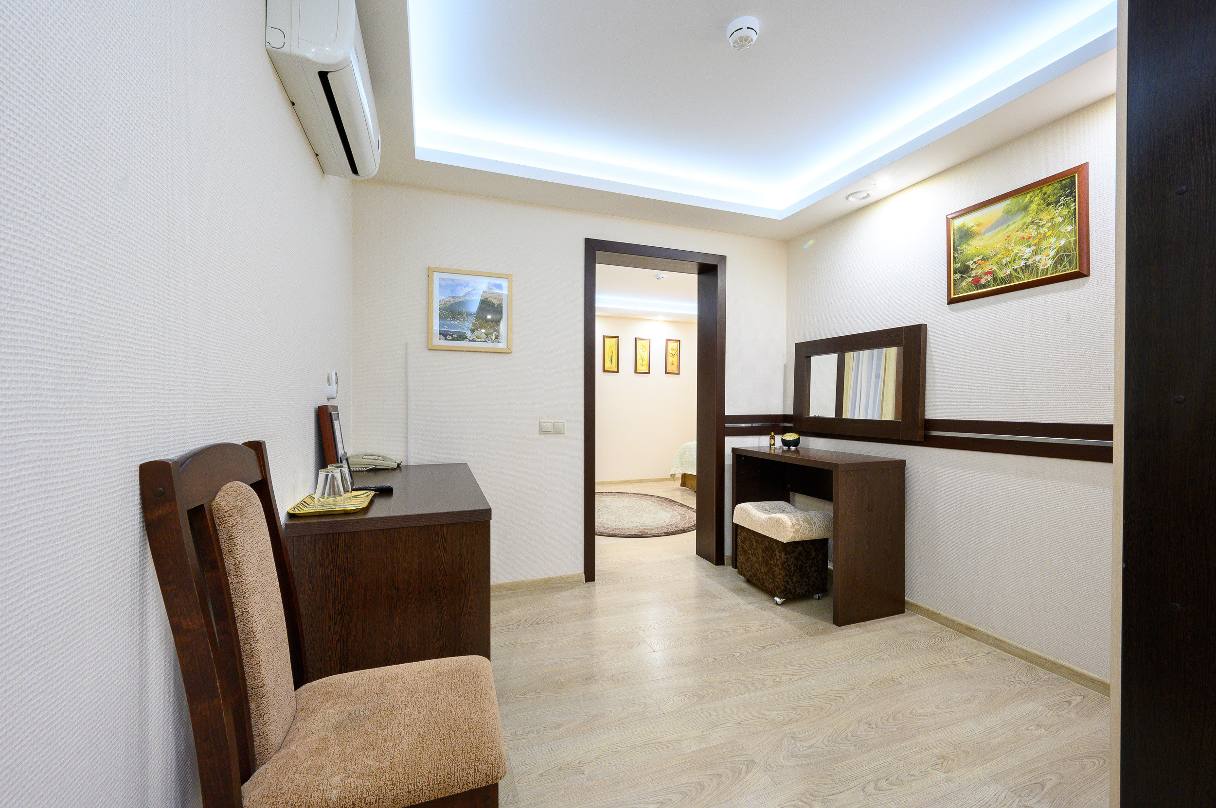 Отель Прогресс. Интерьерный фотограф. Фото- видеосъемка недвижимости Санкт-Петербург