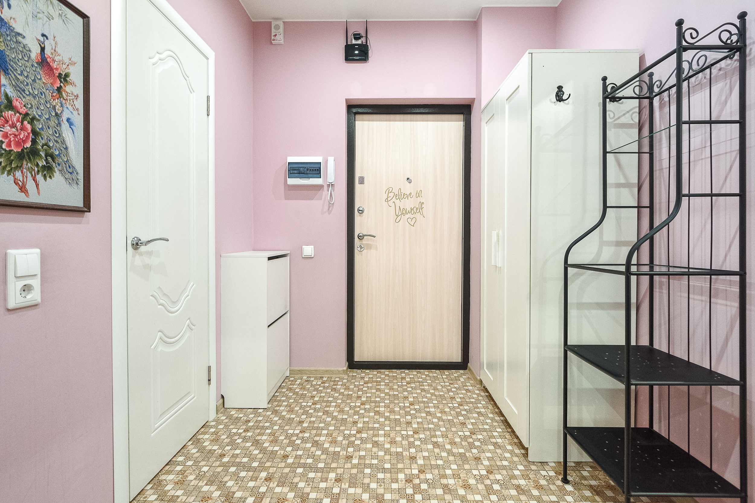 Квартира на продажу. Интерьерный фотограф. Фото- видеосъемка недвижимости Санкт-Петербург