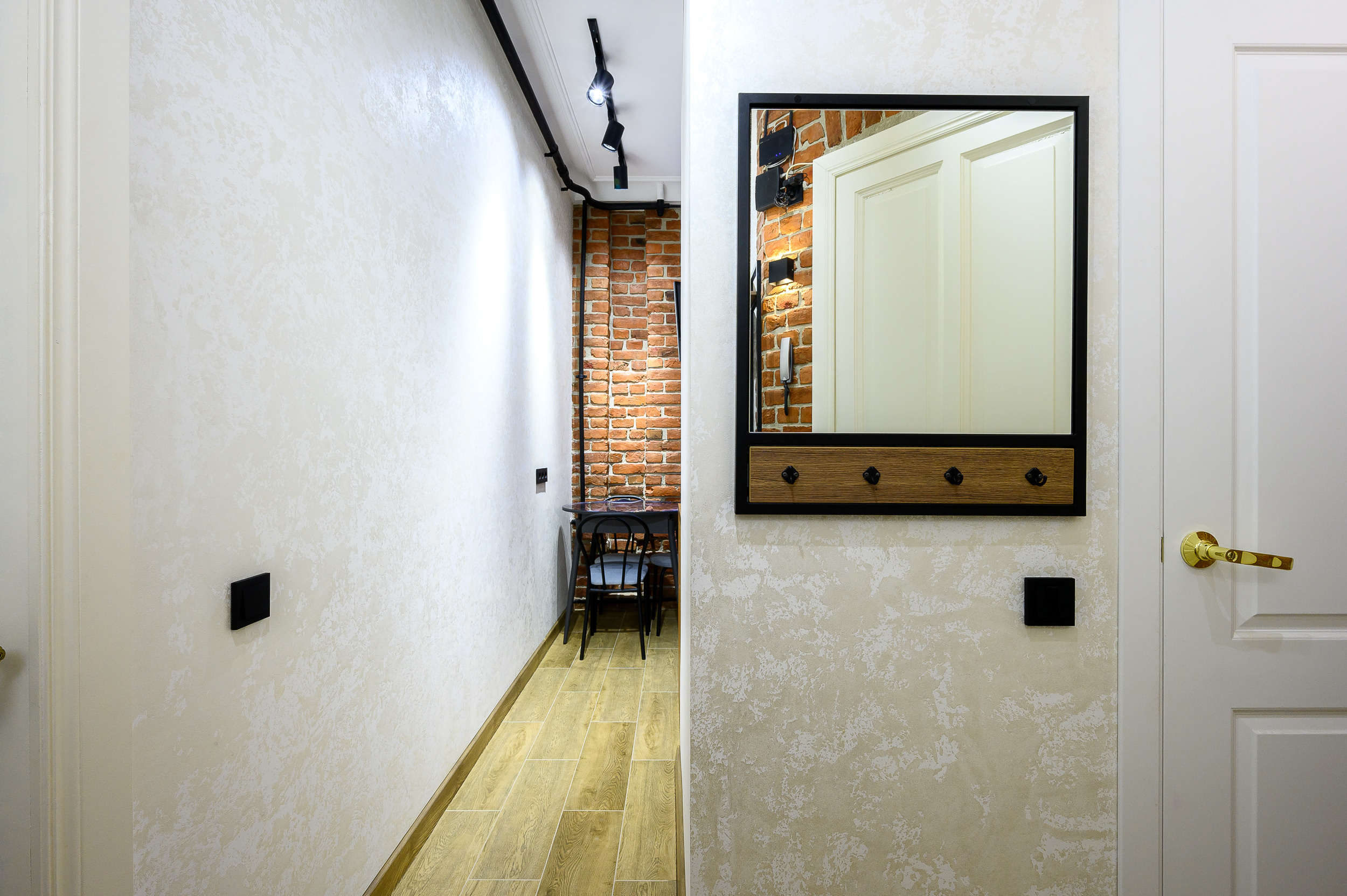 Квартира под суточную аренду. Интерьерный фотограф. Фото- видеосъемка недвижимости Санкт-Петербург