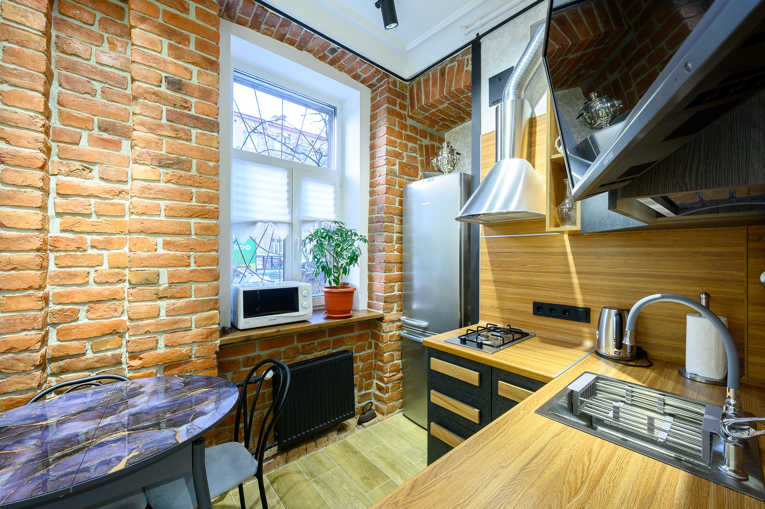 Квартира под суточную аренду. Интерьерный фотограф. Фото- видеосъемка недвижимости Санкт-Петербург