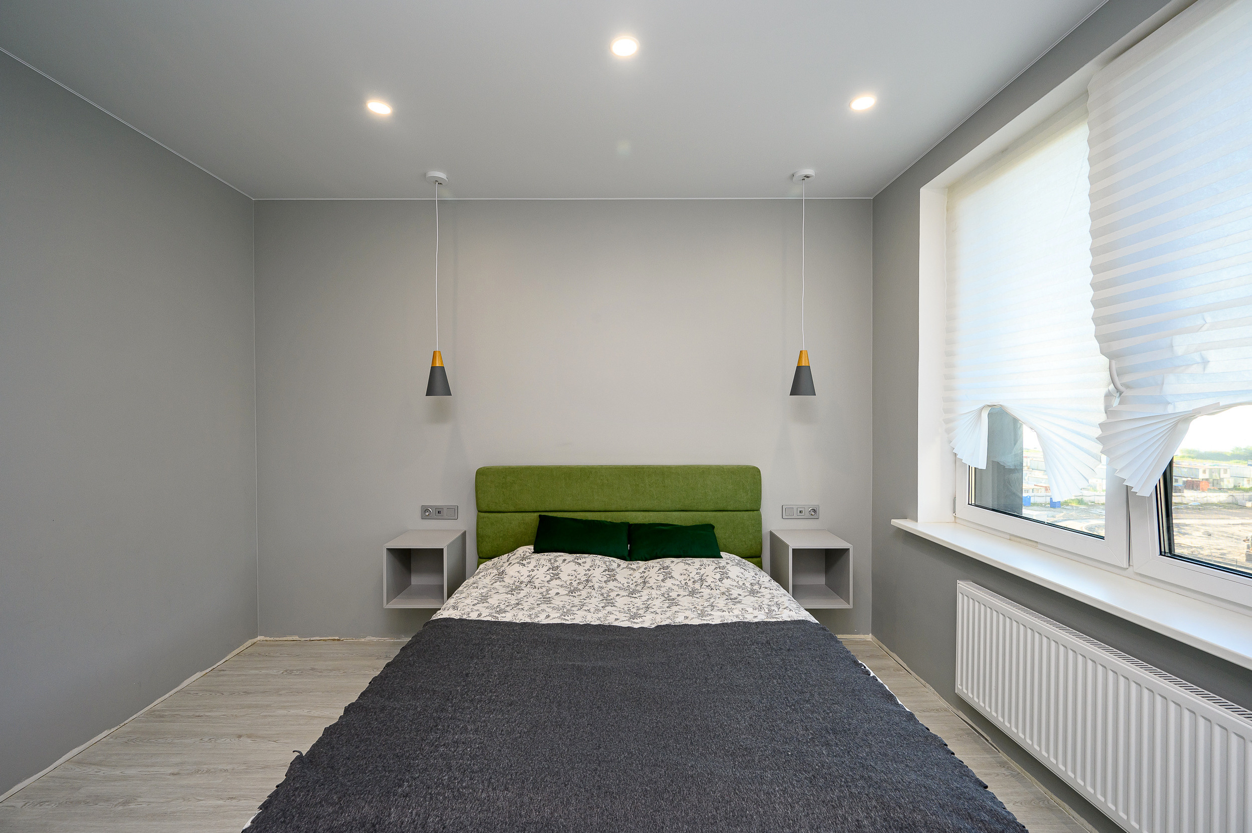 Простая квартира на продажу. Интерьерный фотограф. Фото- видеосъемка недвижимости Санкт-Петербург