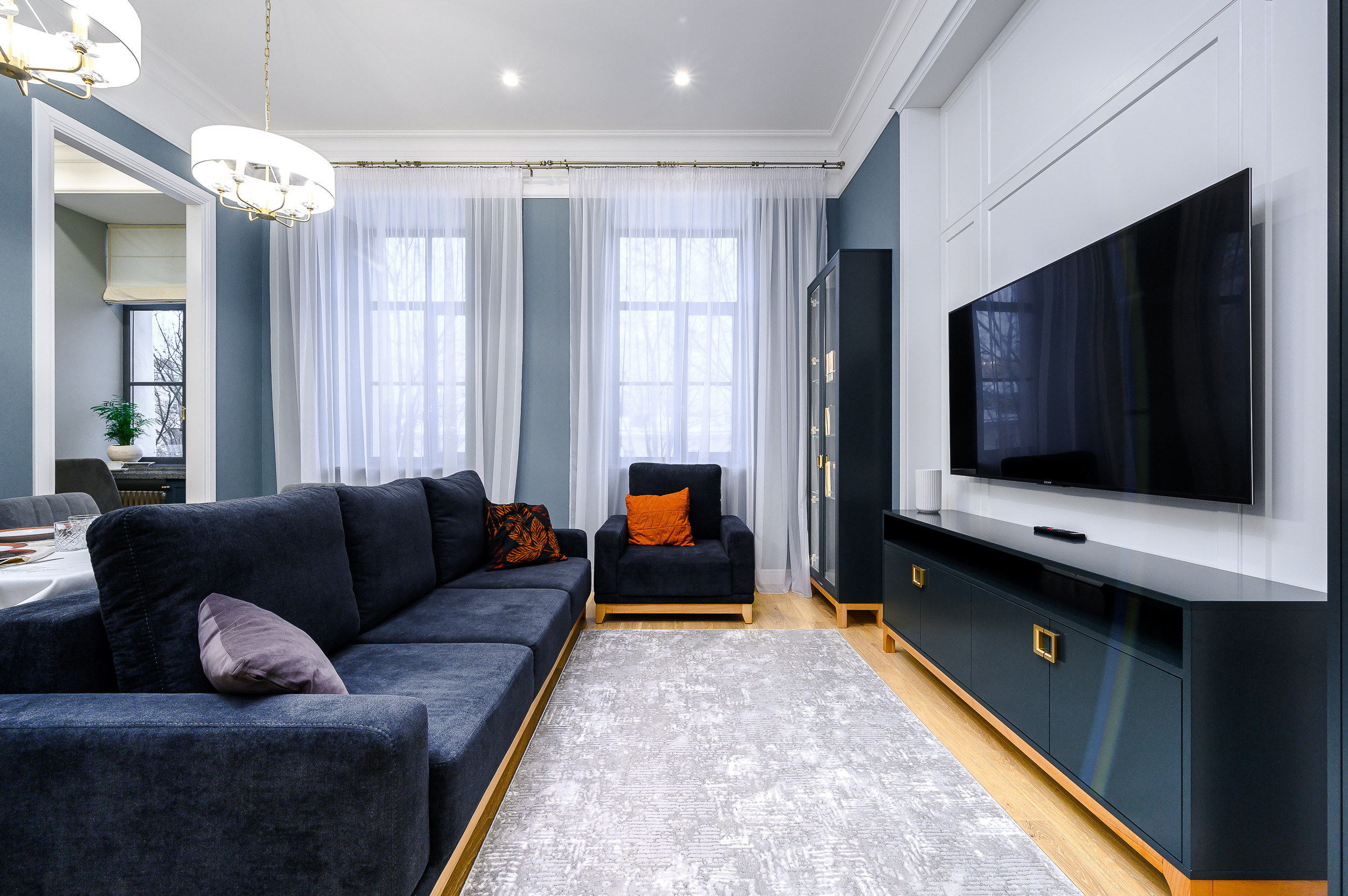 Квартира на продажу на Васильевском острове. Интерьерный фотограф. Фото- видеосъемка недвижимости Санкт-Петербург