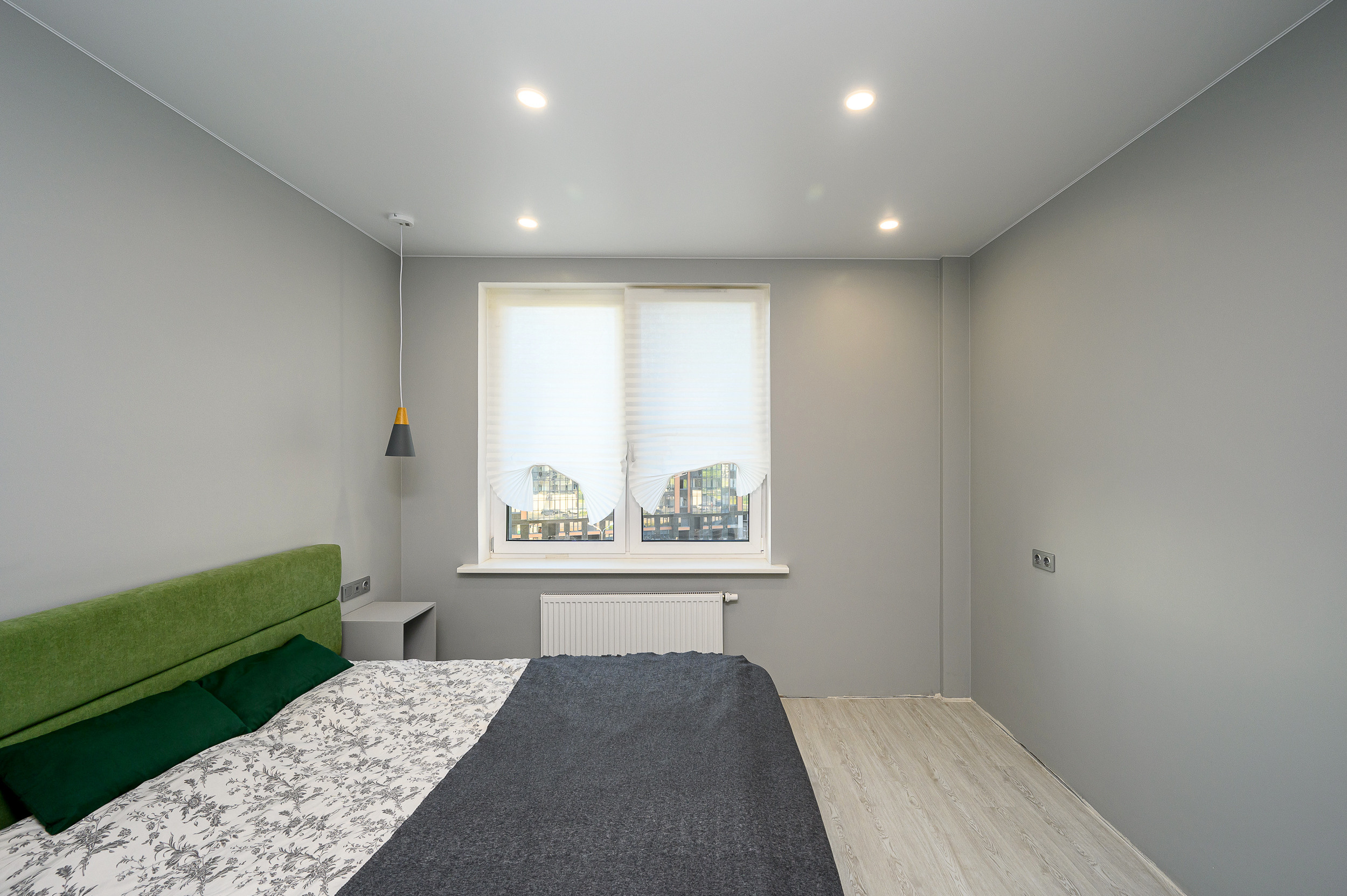 Простая квартира на продажу. Интерьерный фотограф. Фото- видеосъемка недвижимости Санкт-Петербург