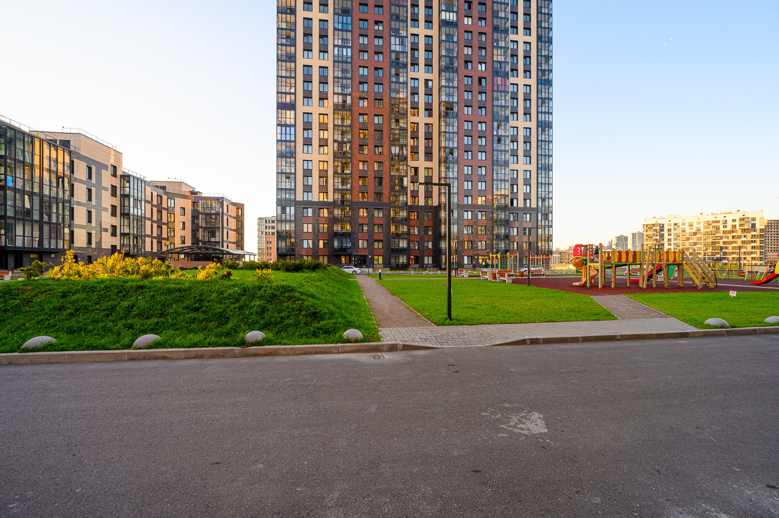 Простая квартира на продажу. Интерьерный фотограф. Фото- видеосъемка недвижимости Санкт-Петербург