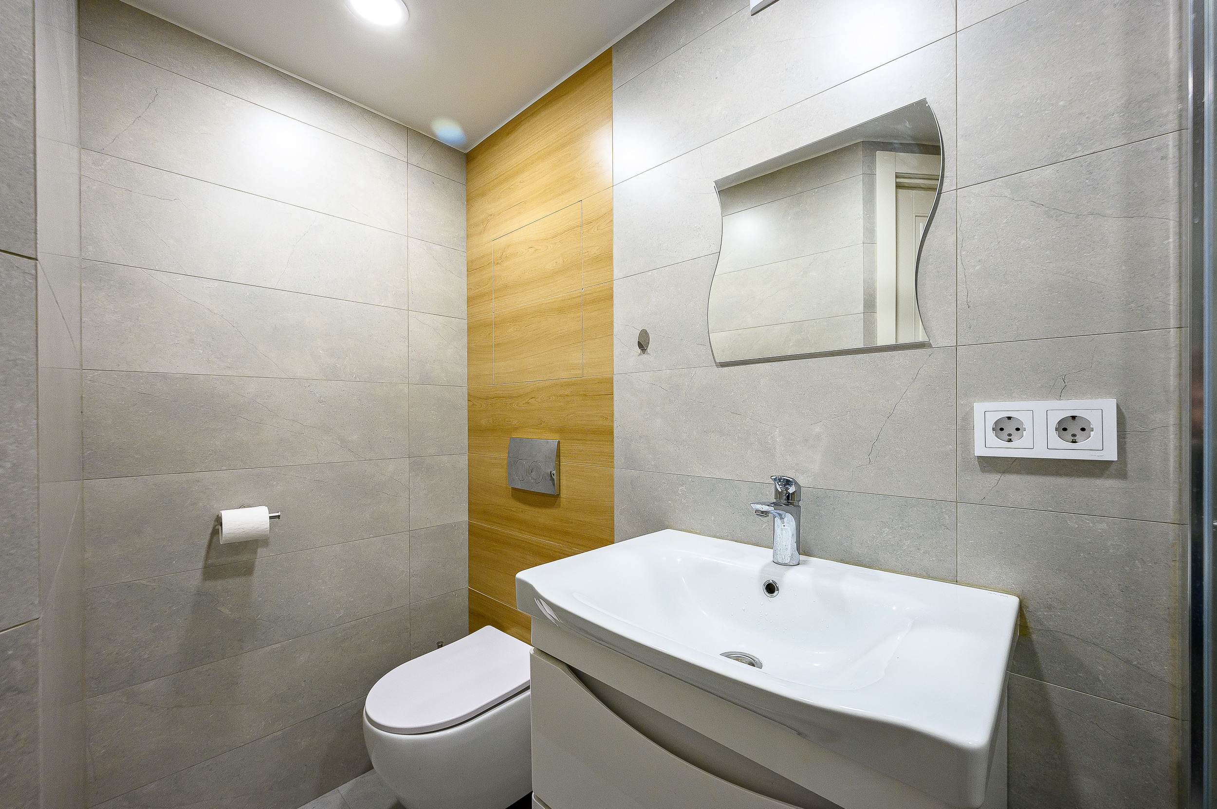 Квартира на продажу. Интерьерный фотограф. Фото- видеосъемка недвижимости Санкт-Петербург