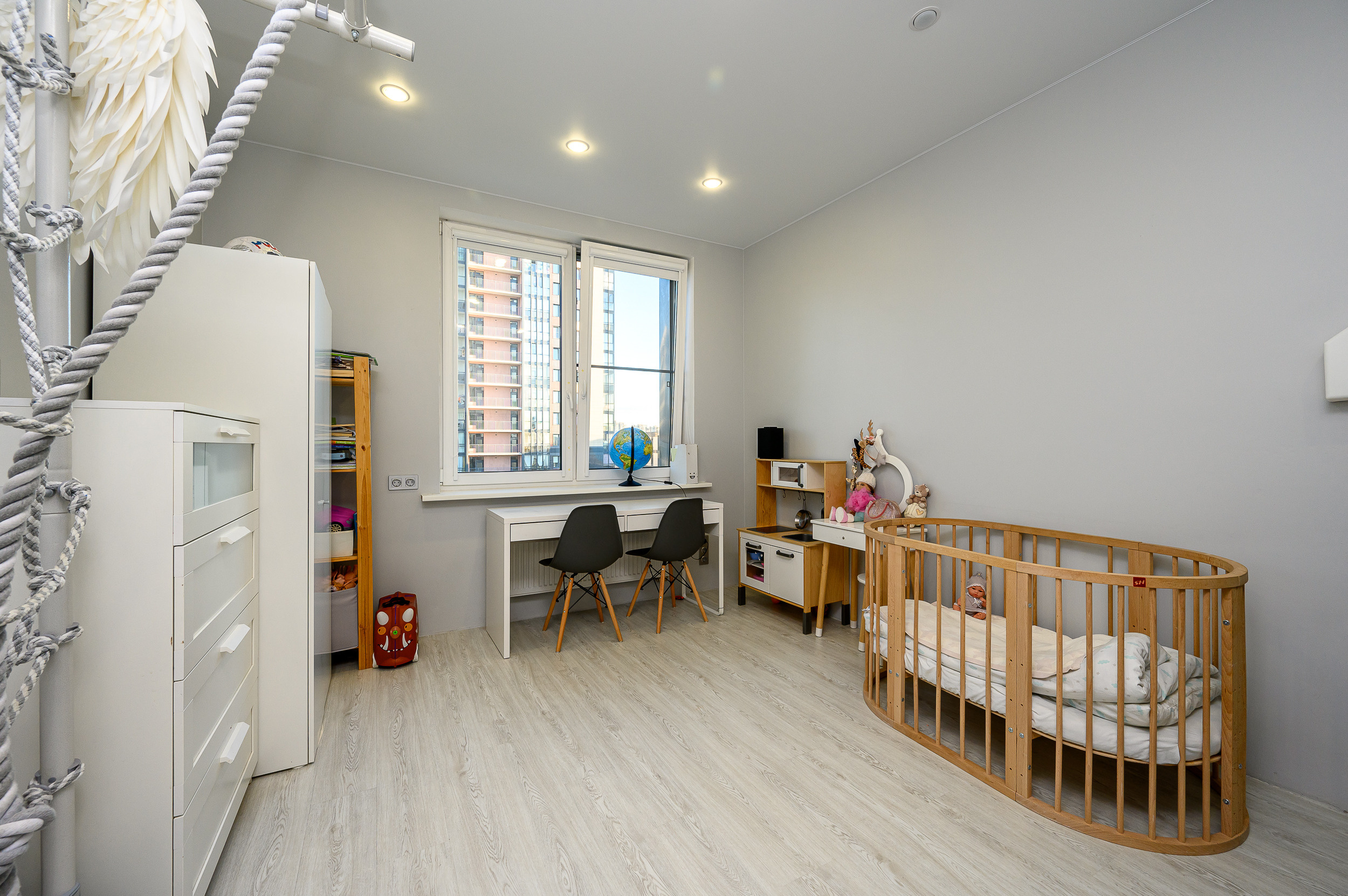 Простая квартира на продажу. Интерьерный фотограф. Фото- видеосъемка недвижимости Санкт-Петербург