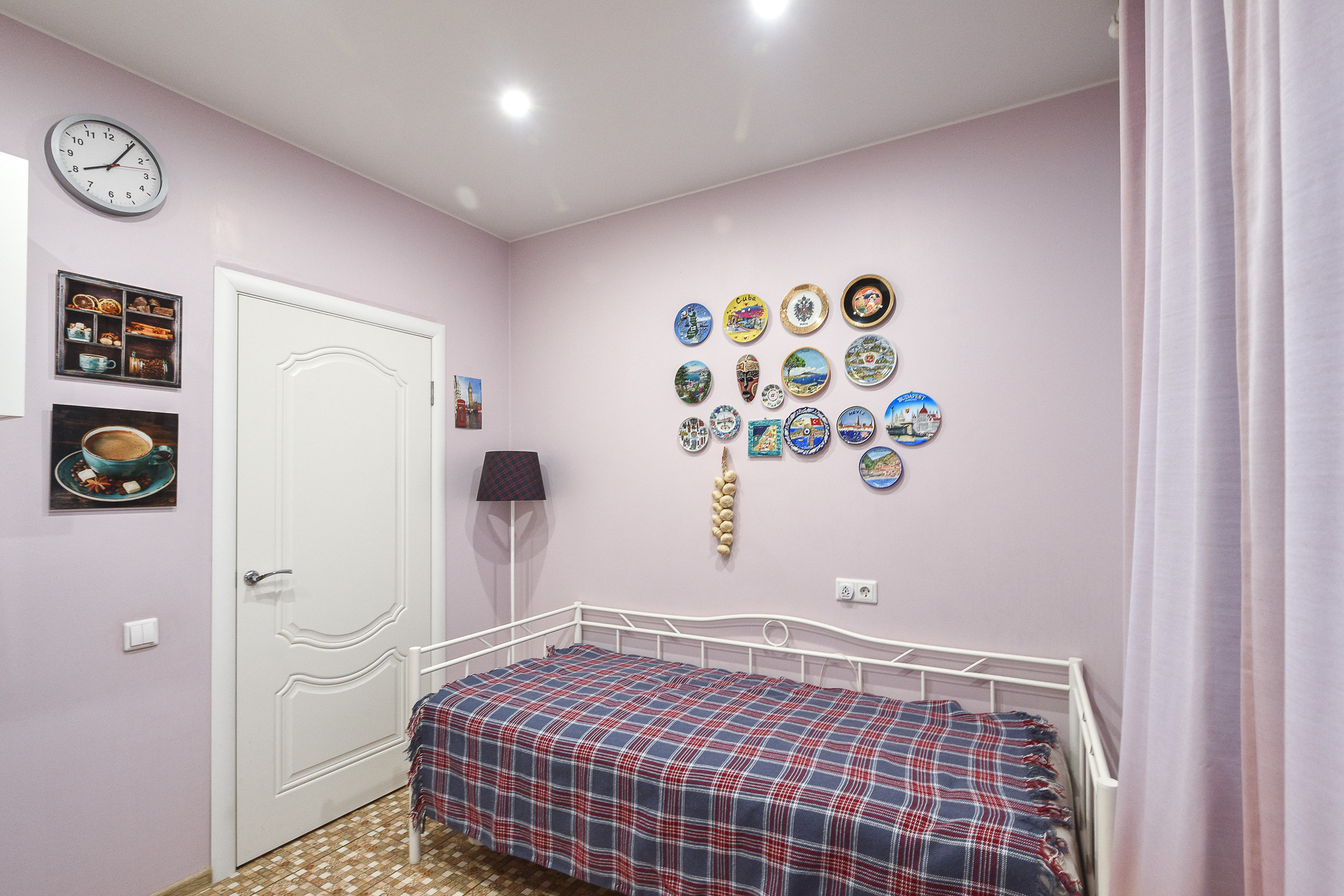 Квартира на продажу. Интерьерный фотограф. Фото- видеосъемка недвижимости Санкт-Петербург