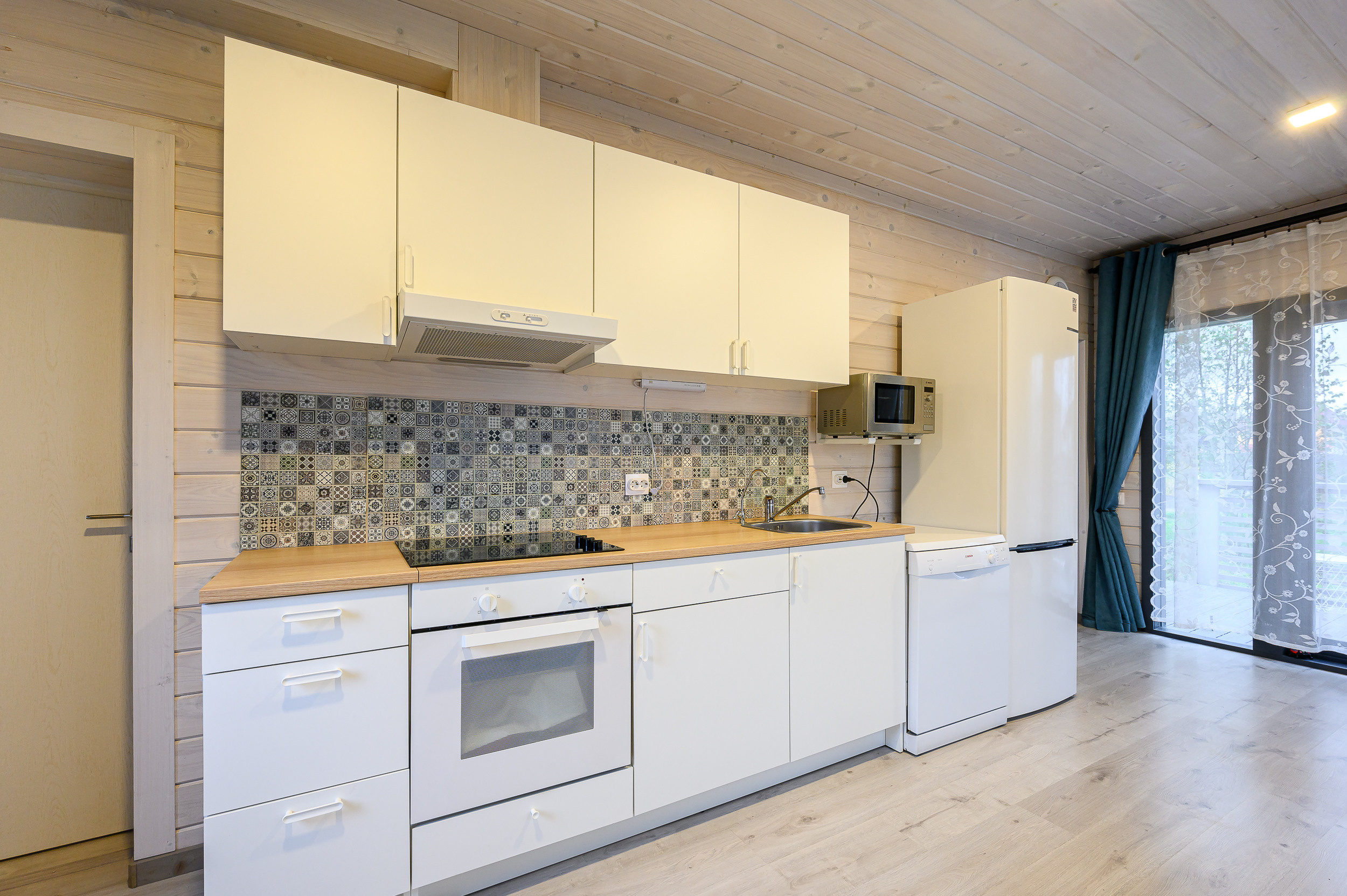 Домик на продажу на Белоострове. Интерьерный фотограф. Фото- видеосъемка недвижимости Санкт-Петербург