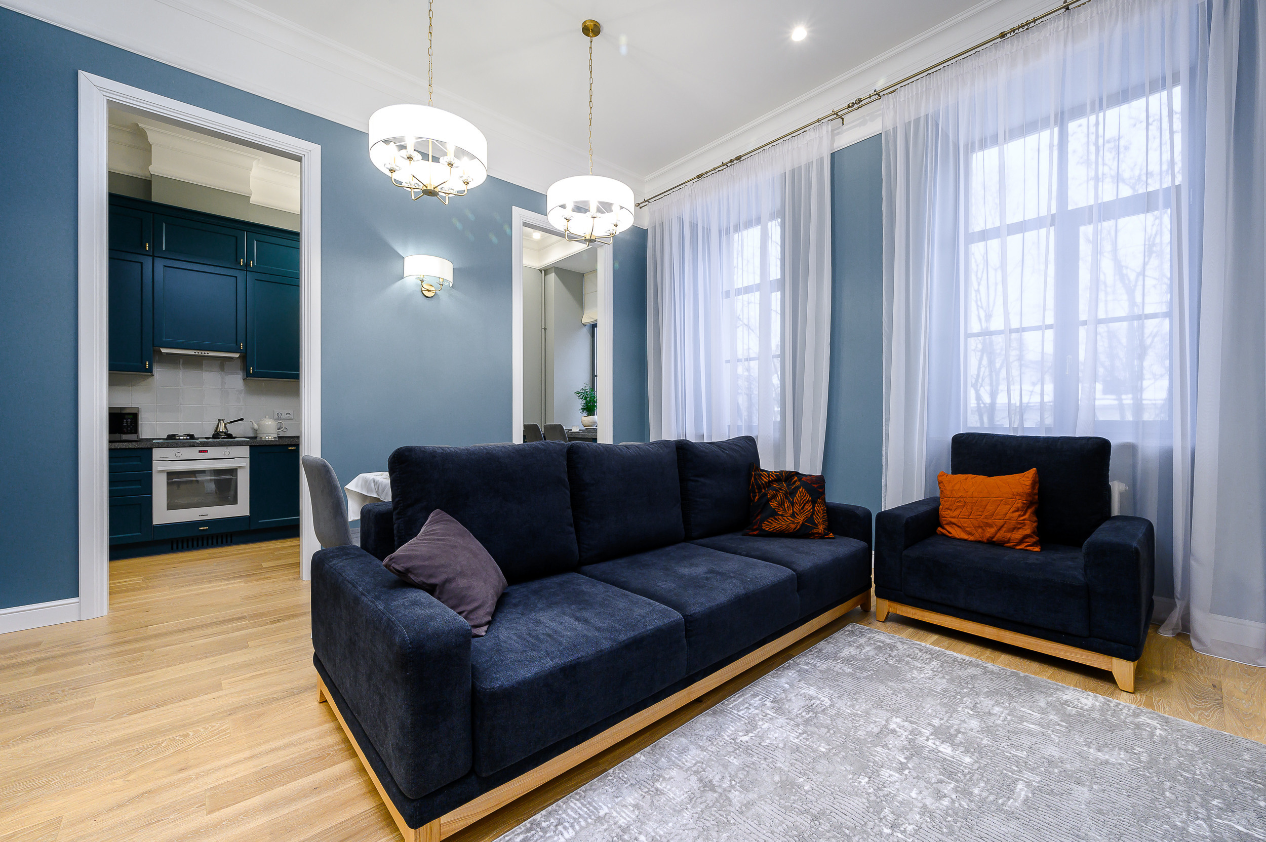 Квартира на продажу на Васильевском острове. Интерьерный фотограф. Фото- видеосъемка недвижимости Санкт-Петербург