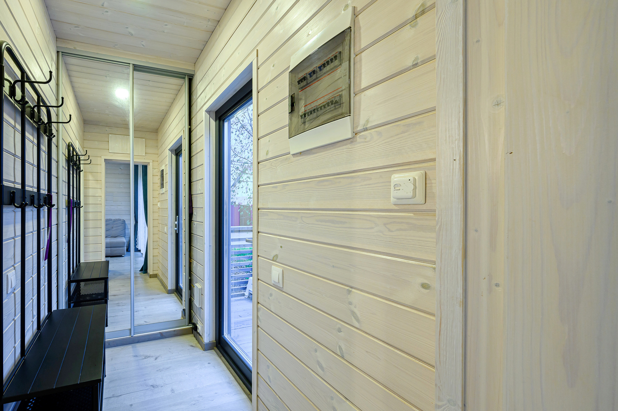 Домик на продажу на Белоострове. Интерьерный фотограф. Фото- видеосъемка недвижимости Санкт-Петербург