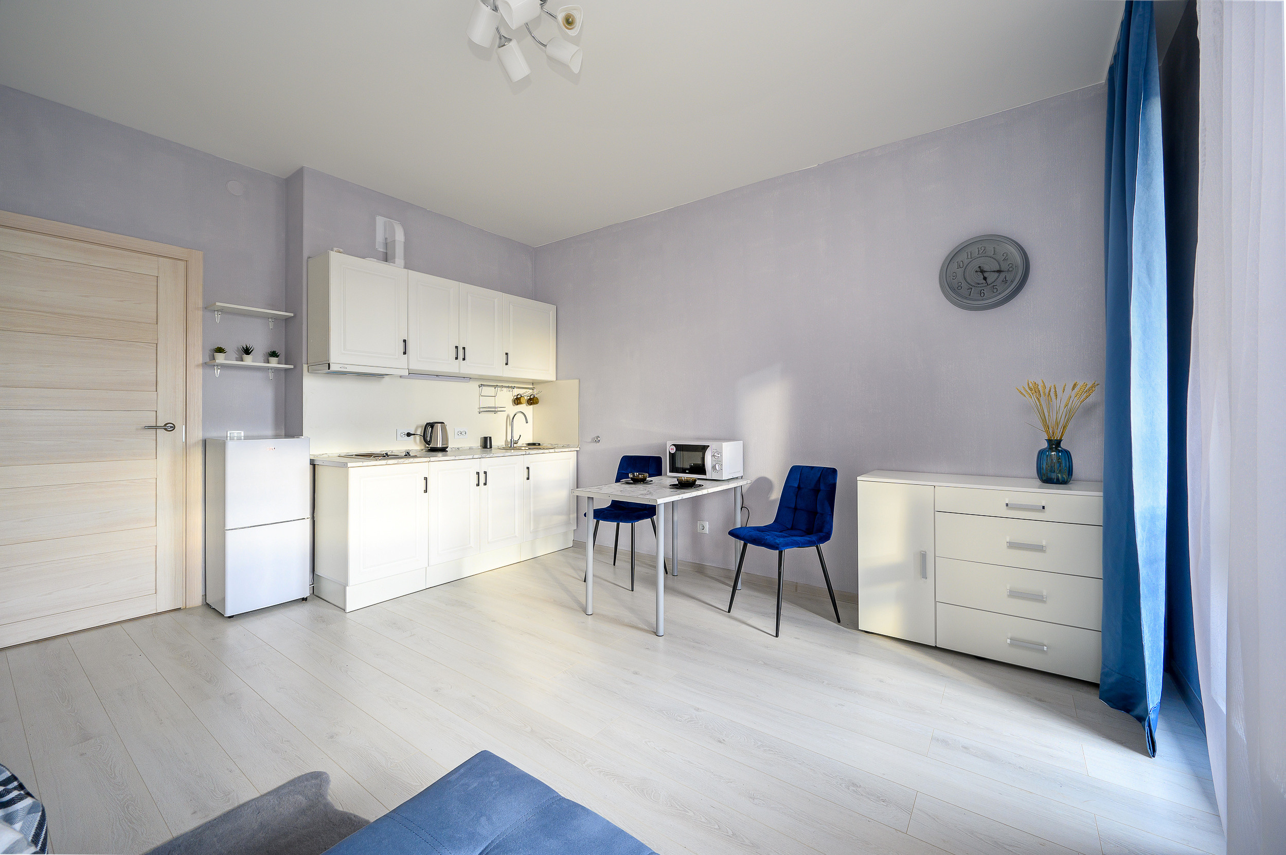 Студия на Пулковских высотах. Интерьерный фотограф. Фото- видеосъемка недвижимости Санкт-Петербург