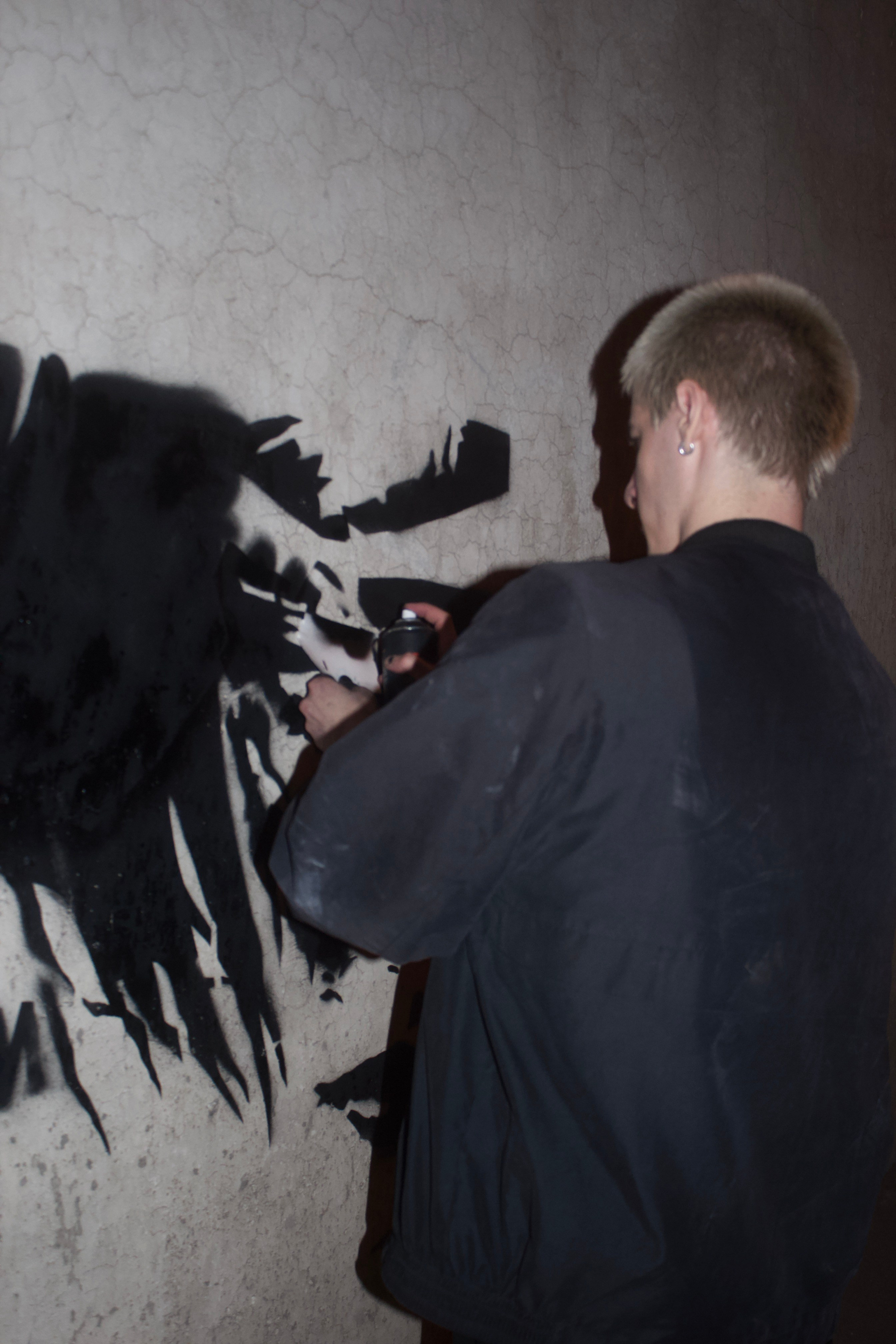 Процесс граффити. Концертный и портретный фотограф в Москве Соня Спросонья