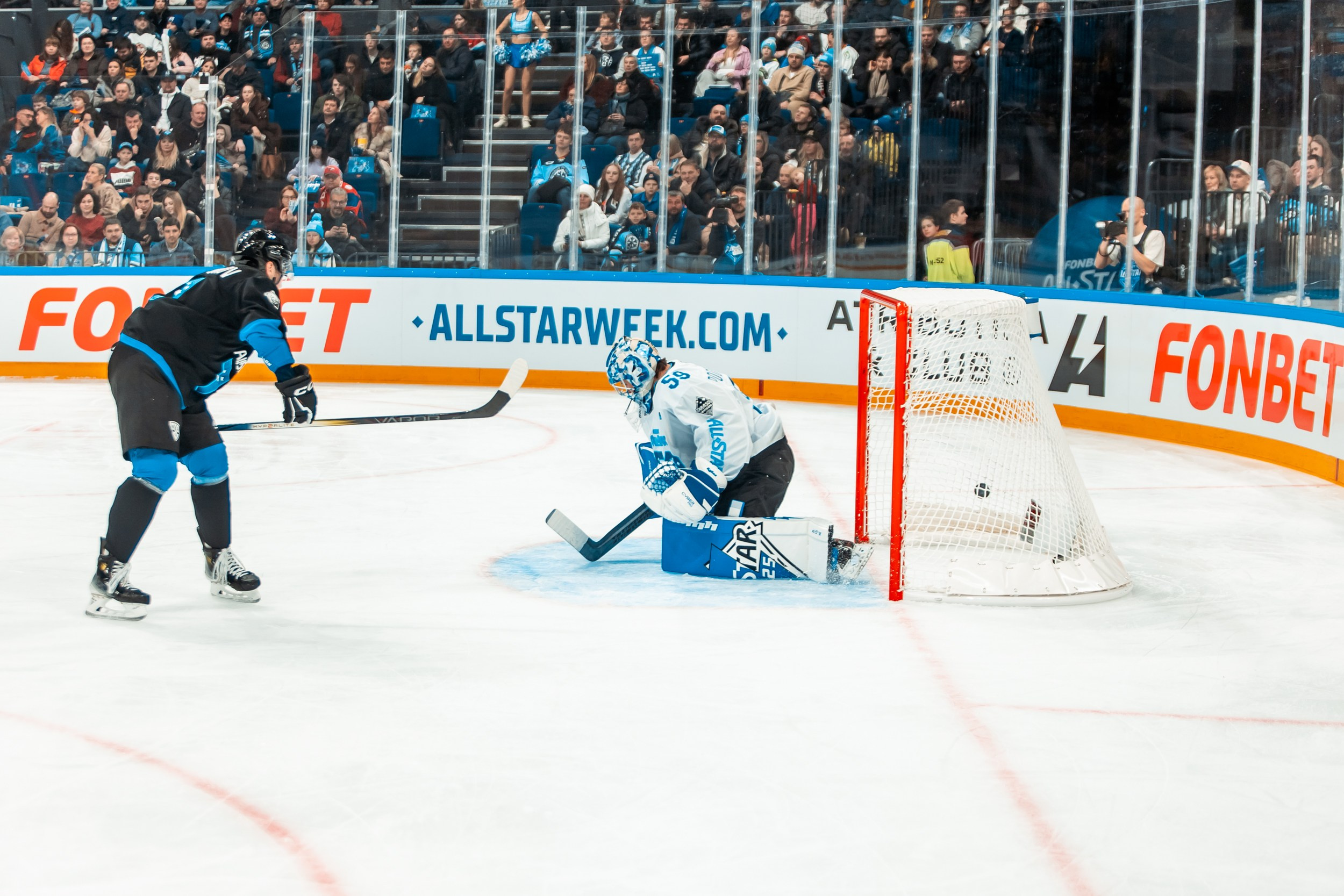 KHL All-Star 2025. Репортажный фотограф в Сочи Дмитрий Ветринский